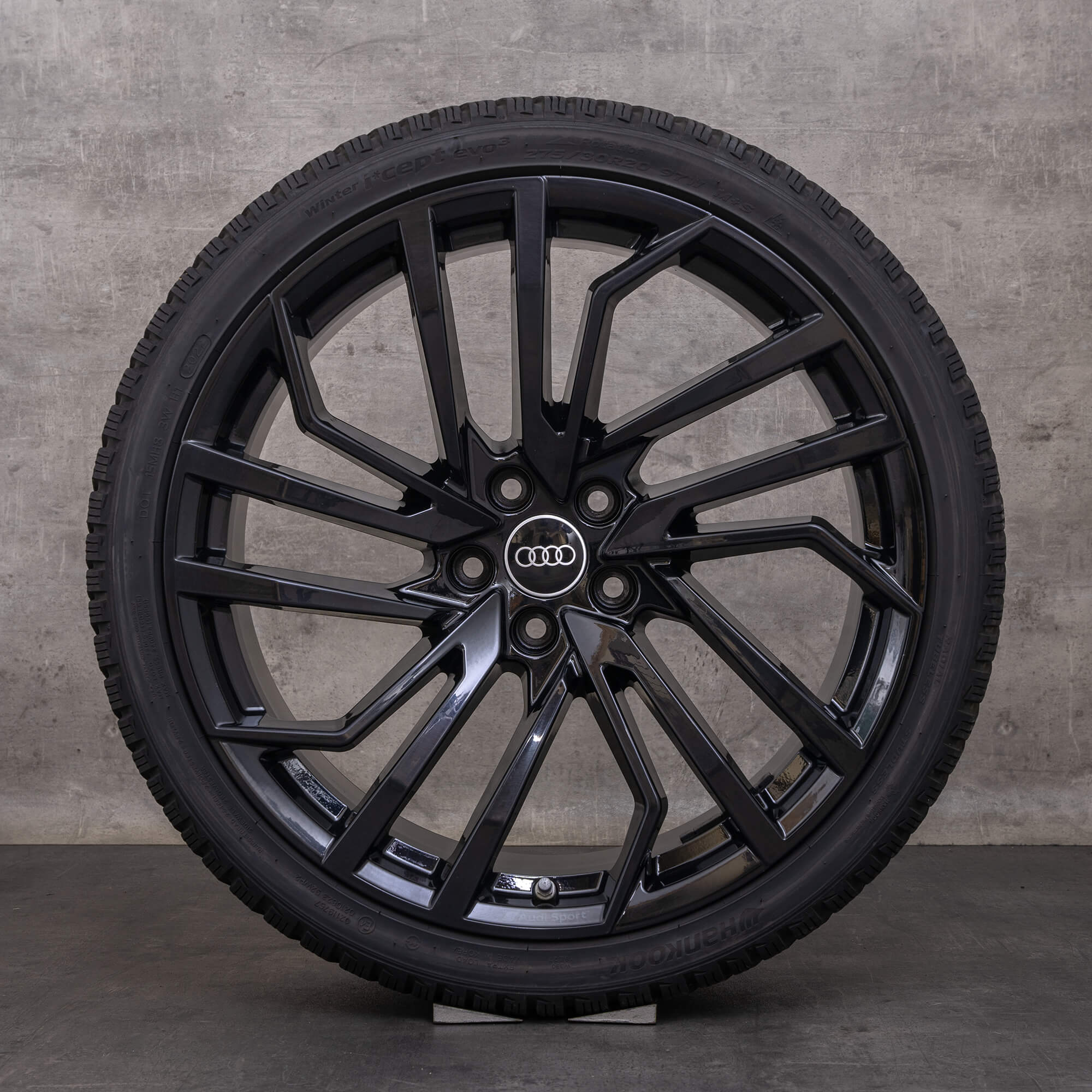 Original Audi RS4 RS5 Winterräder 20 Zoll B9 8W F5 Felgen 8W0601025FT schwarz glanz