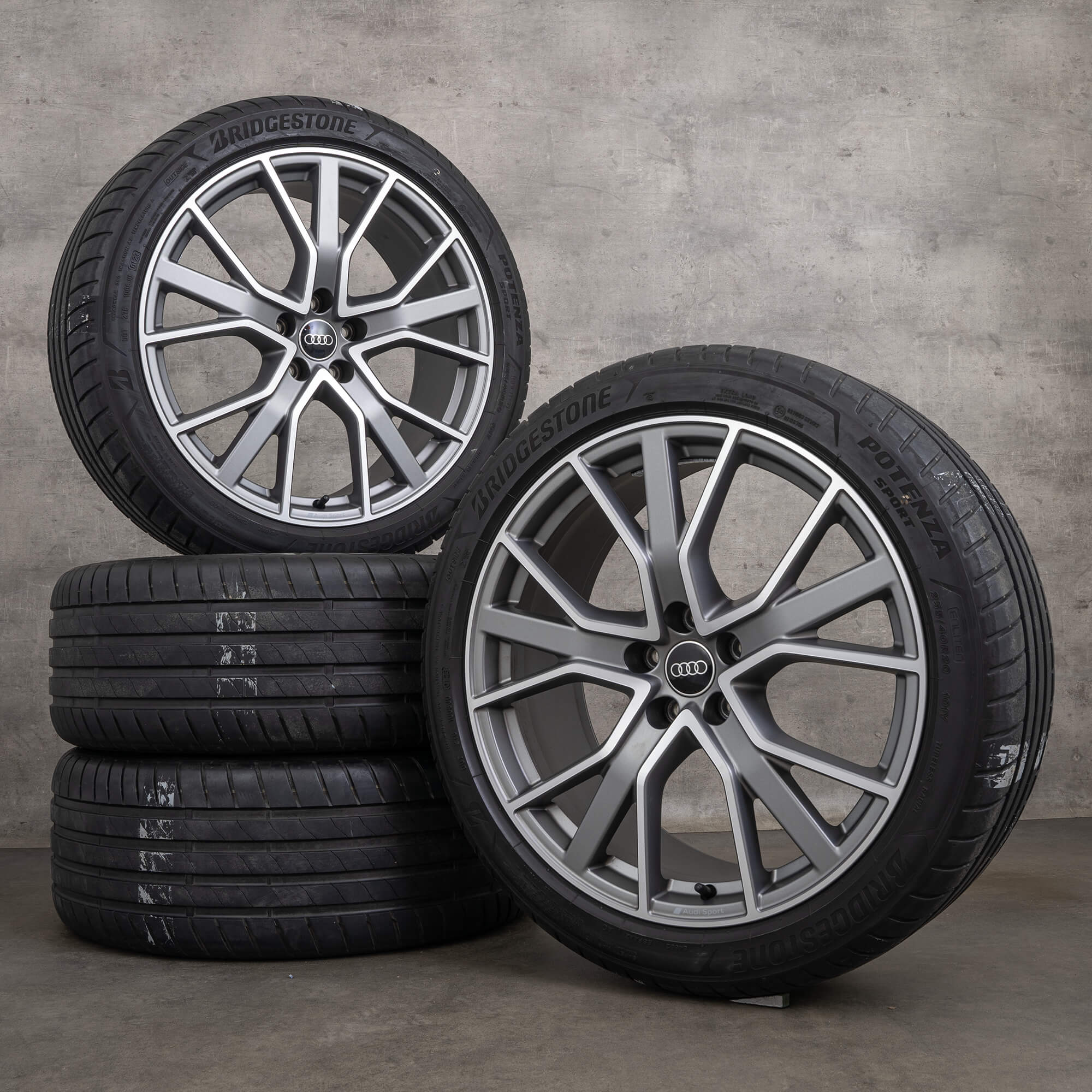 Audi 20 Zoll Sommerräder Felgen Q3 RSQ3 & Sportback F3 83A601025BD NEU