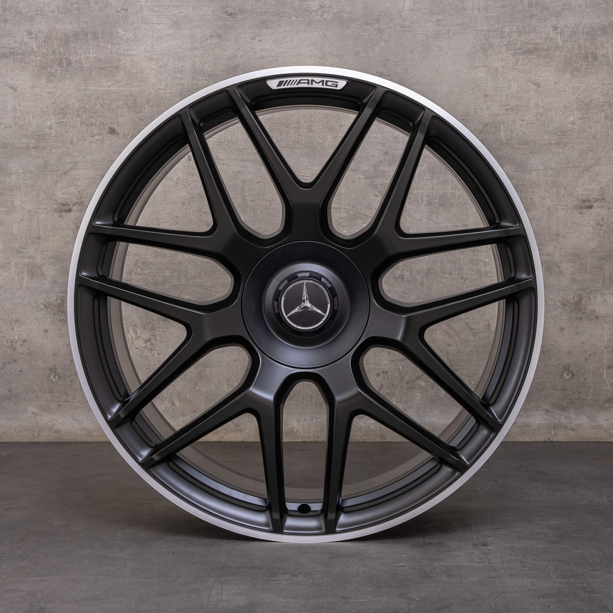 Oem Mercedes Benz Classe G 63 AMG Jantes 22 pouces W465 W463A A4634012000 noir mat brillant NEUF