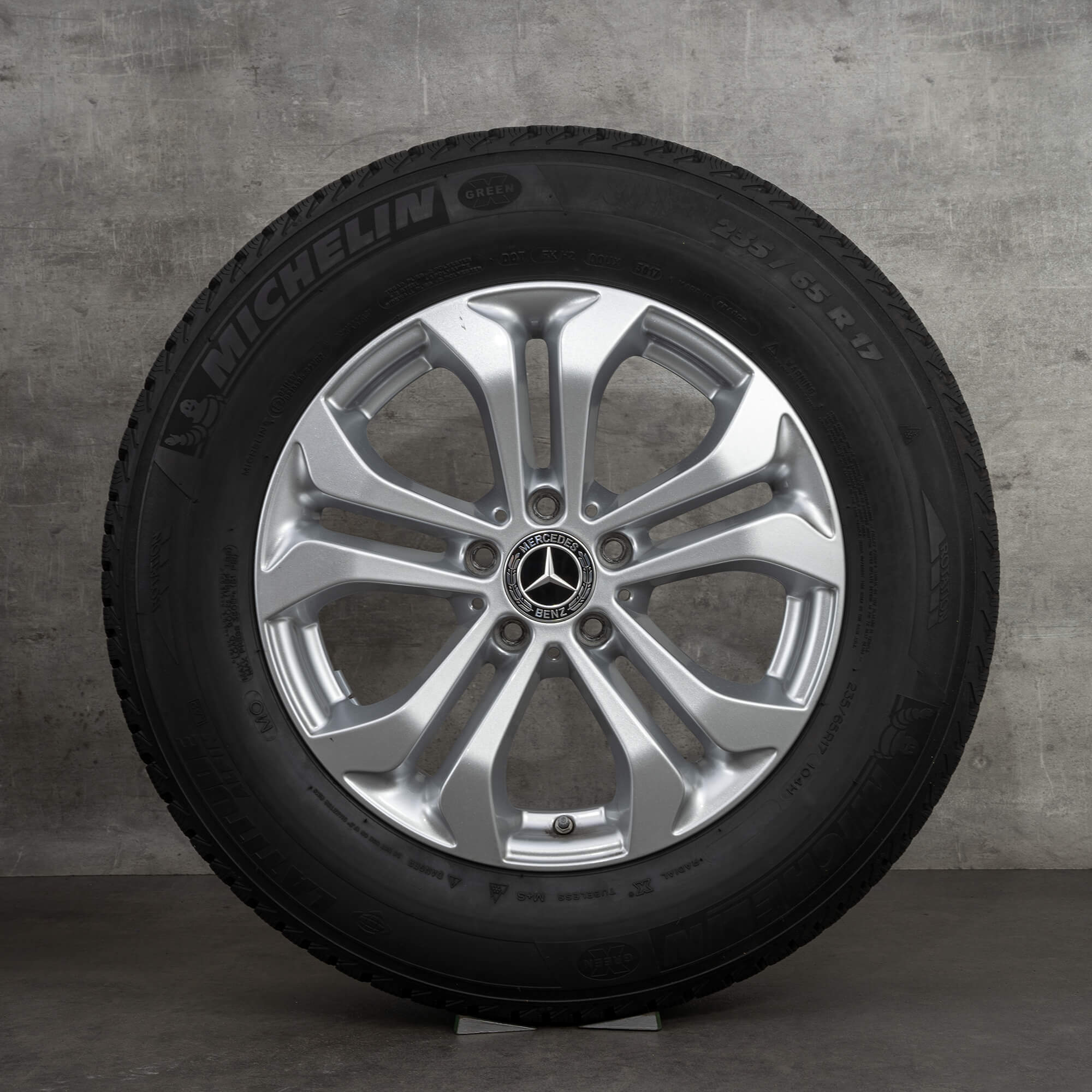 Genuine Mercedes Benz GLC ruedas de invierno 17 pulgadas X253 llantas A2534010600 plata