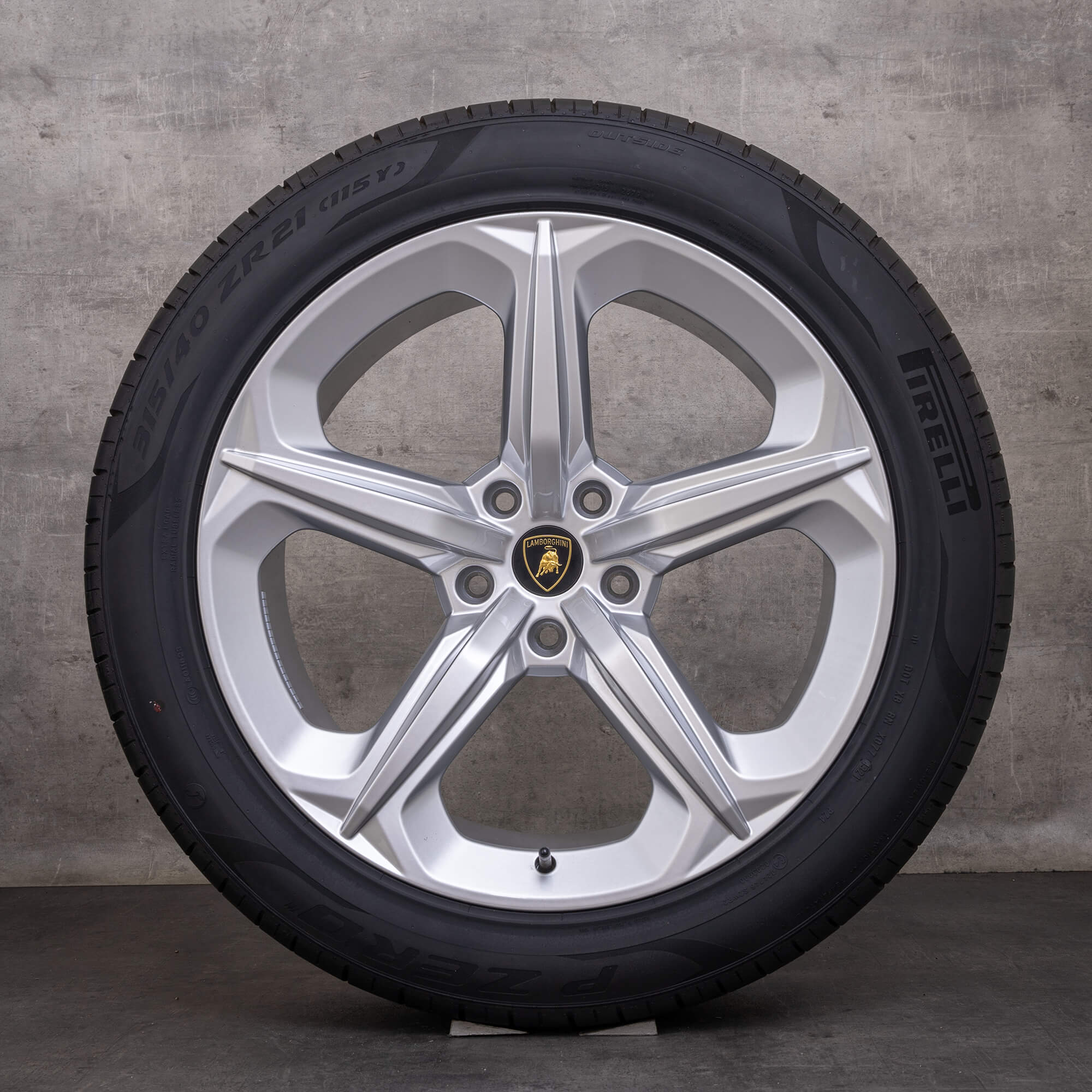 Oryginał Lamborghini Urus koła zimowe 21 cali felgi 4ML601025B 4ML601025A srebrne