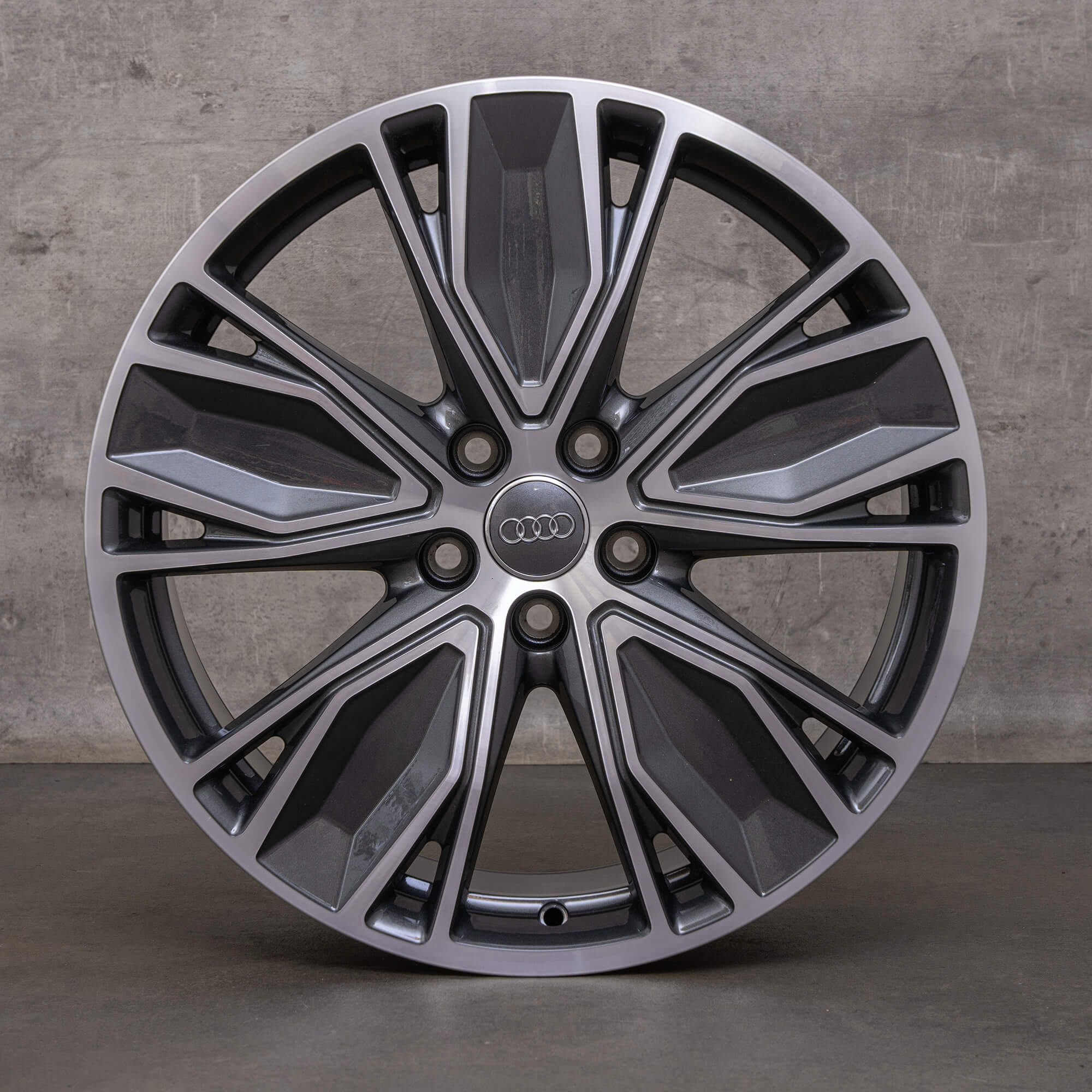 Originele Audi A5 S5 velgen 19 inch B10 8B3601025AT zwart hoogglans gedraaid NIEUW