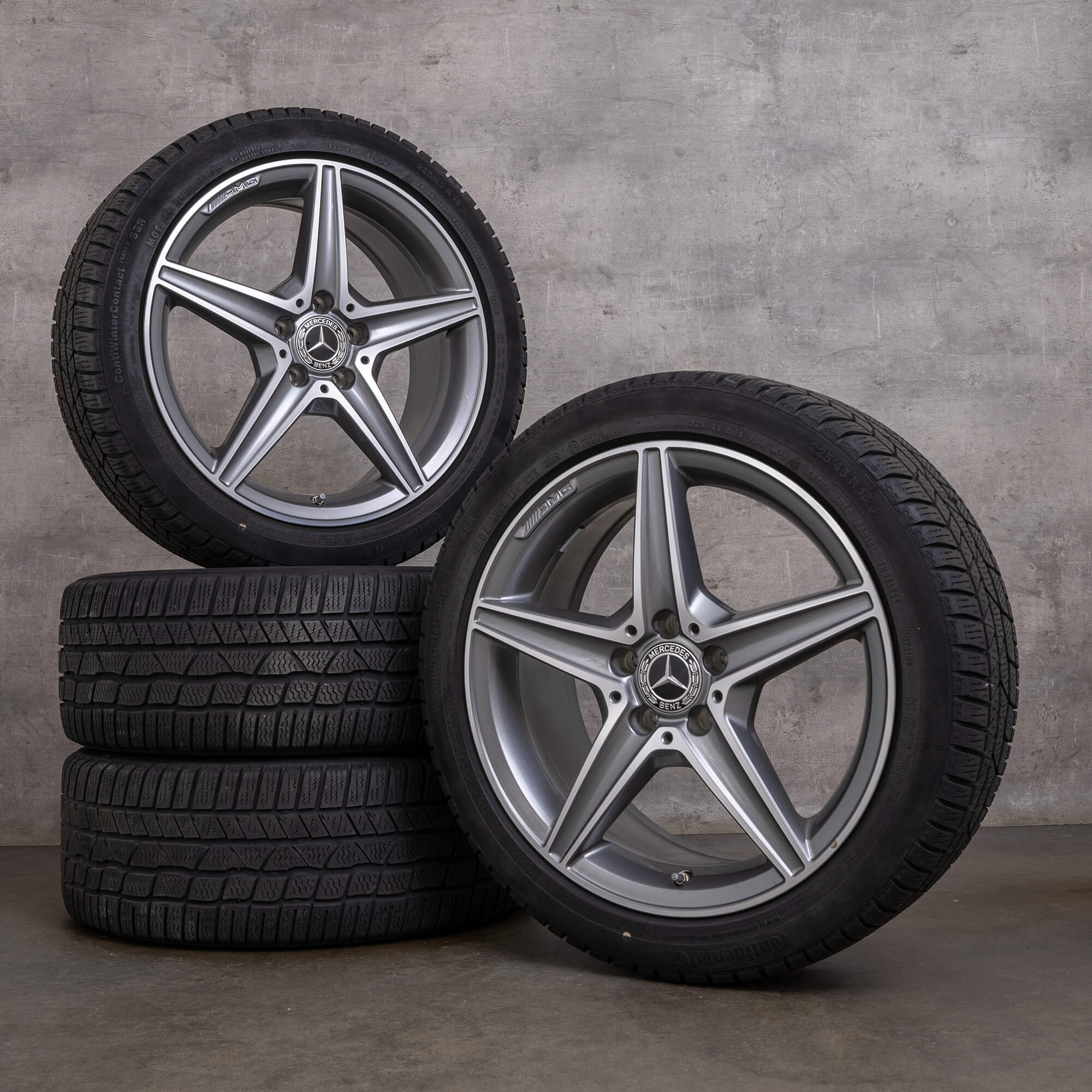 Genuine AMG Mercedes Benz Classe C ruote invernali 18 pollici W205 S205 C205 A205 cerchi A2054011100 himalaya grigio lucido tornito