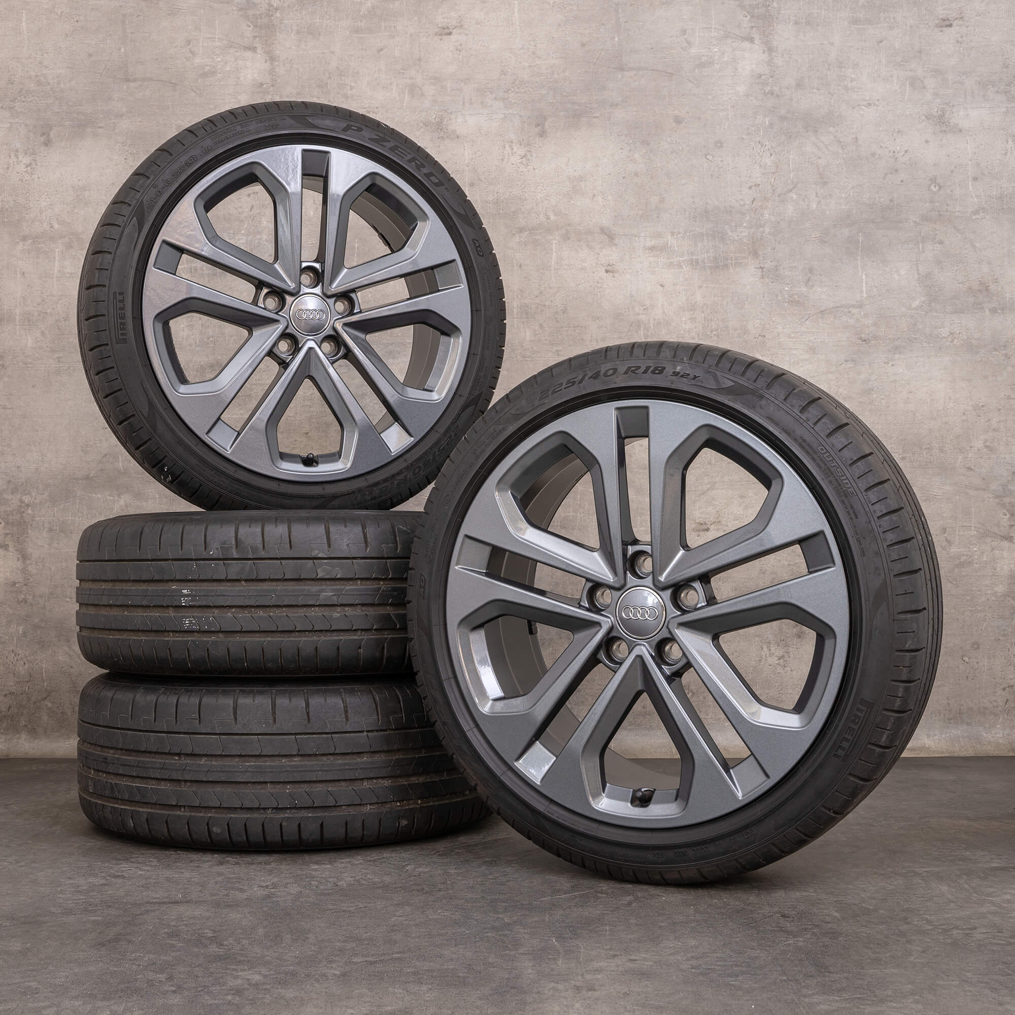 Jantes originais Audi A3 S3 jantes de 18 polegadas 8Y verão 8Y0601025CM titânio brilho