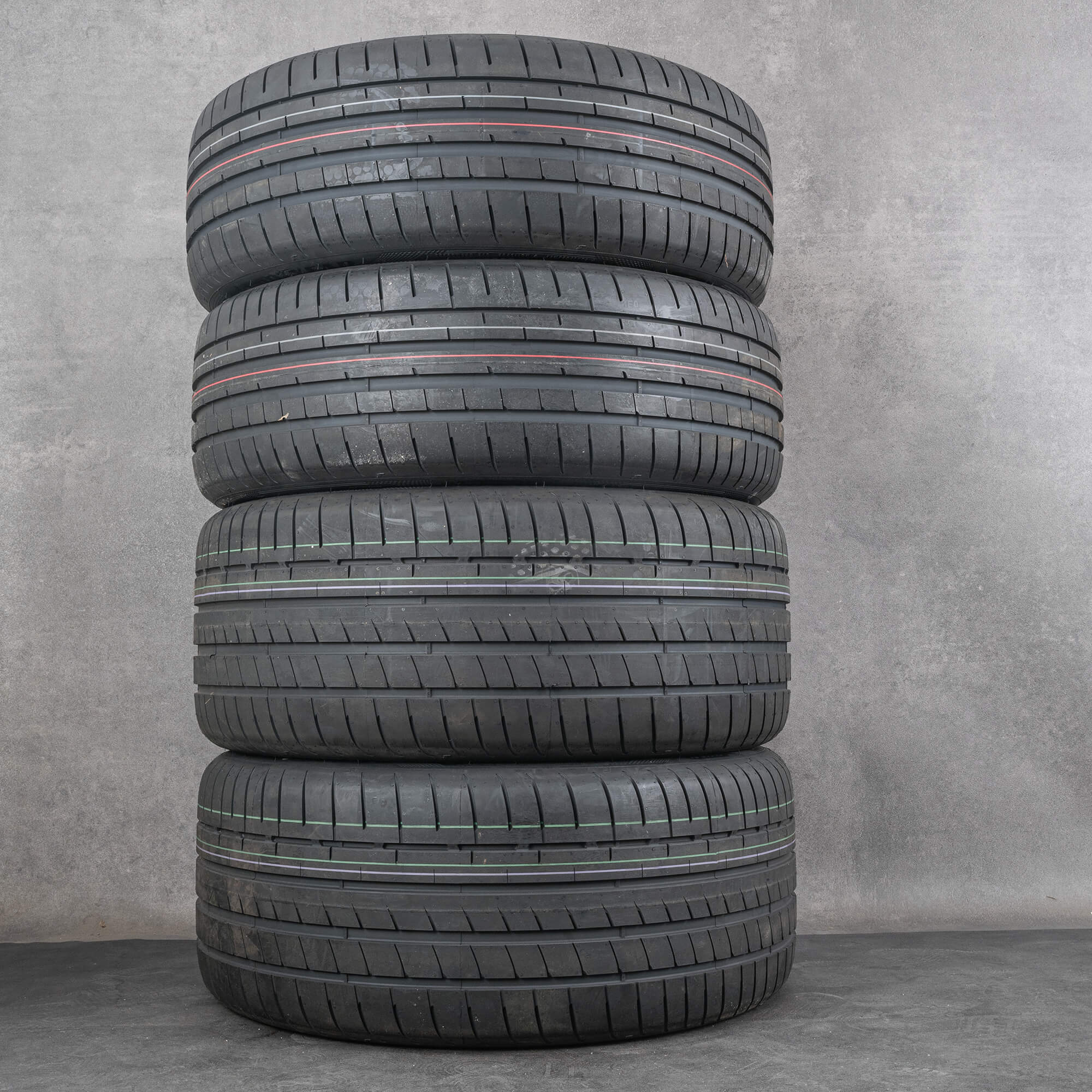 Original Porsche 22 pulgadas RS Spyder Design Macan H2 95C044660H Neumático de verano nuevo