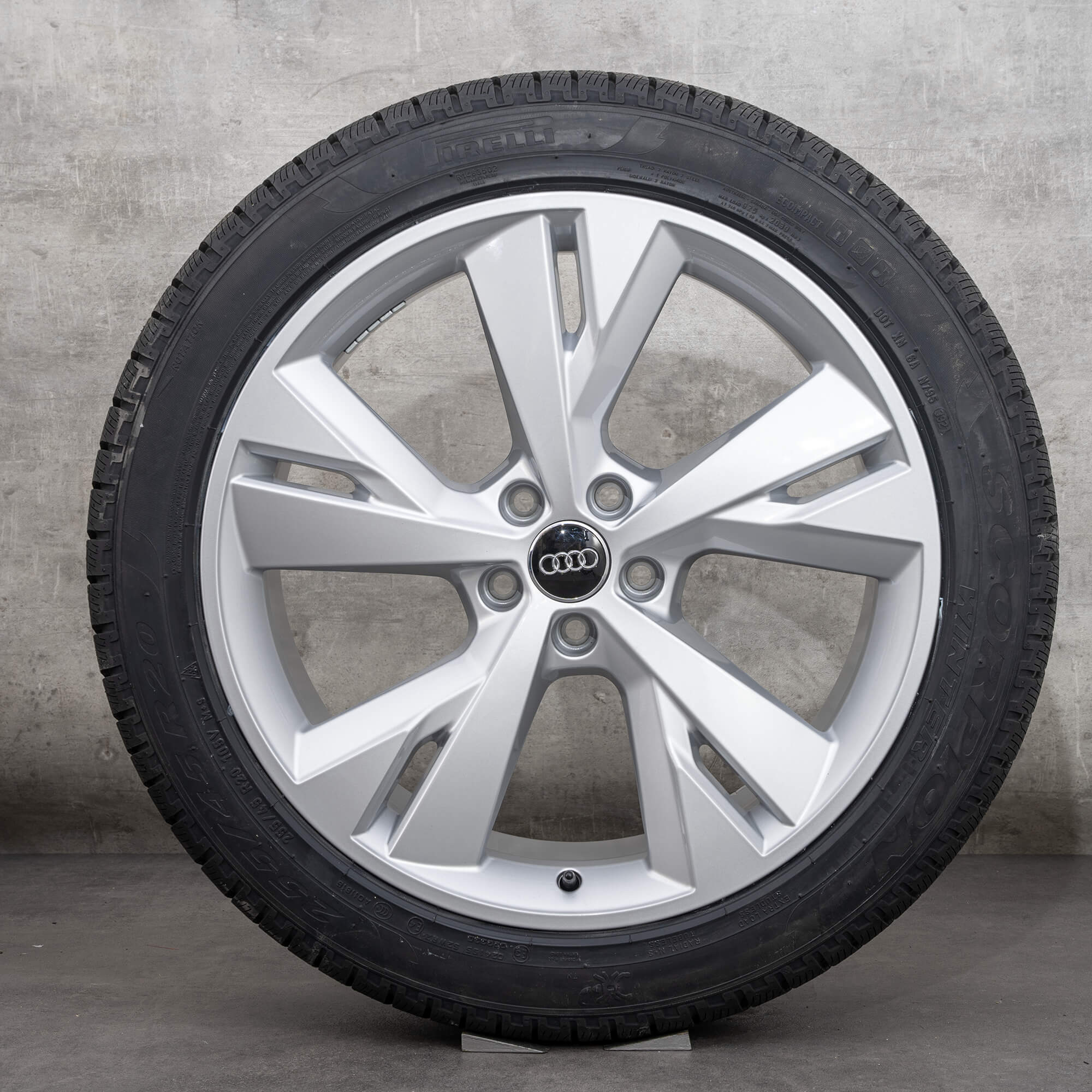 Original Audi e-tron Q4 & Sportback Winterräder 20 Zoll FZ Felgen 89A601025AP 89A601025AQ silber