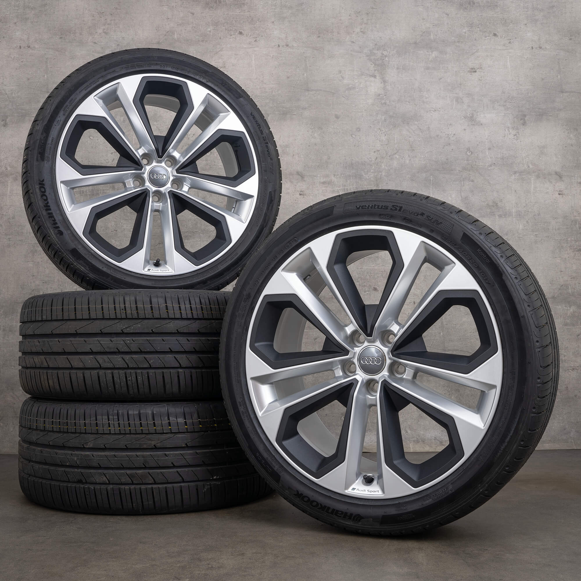 Audi Q3 RSQ3 summer tires wheels 20 inch rims F3 module design 83A601025E