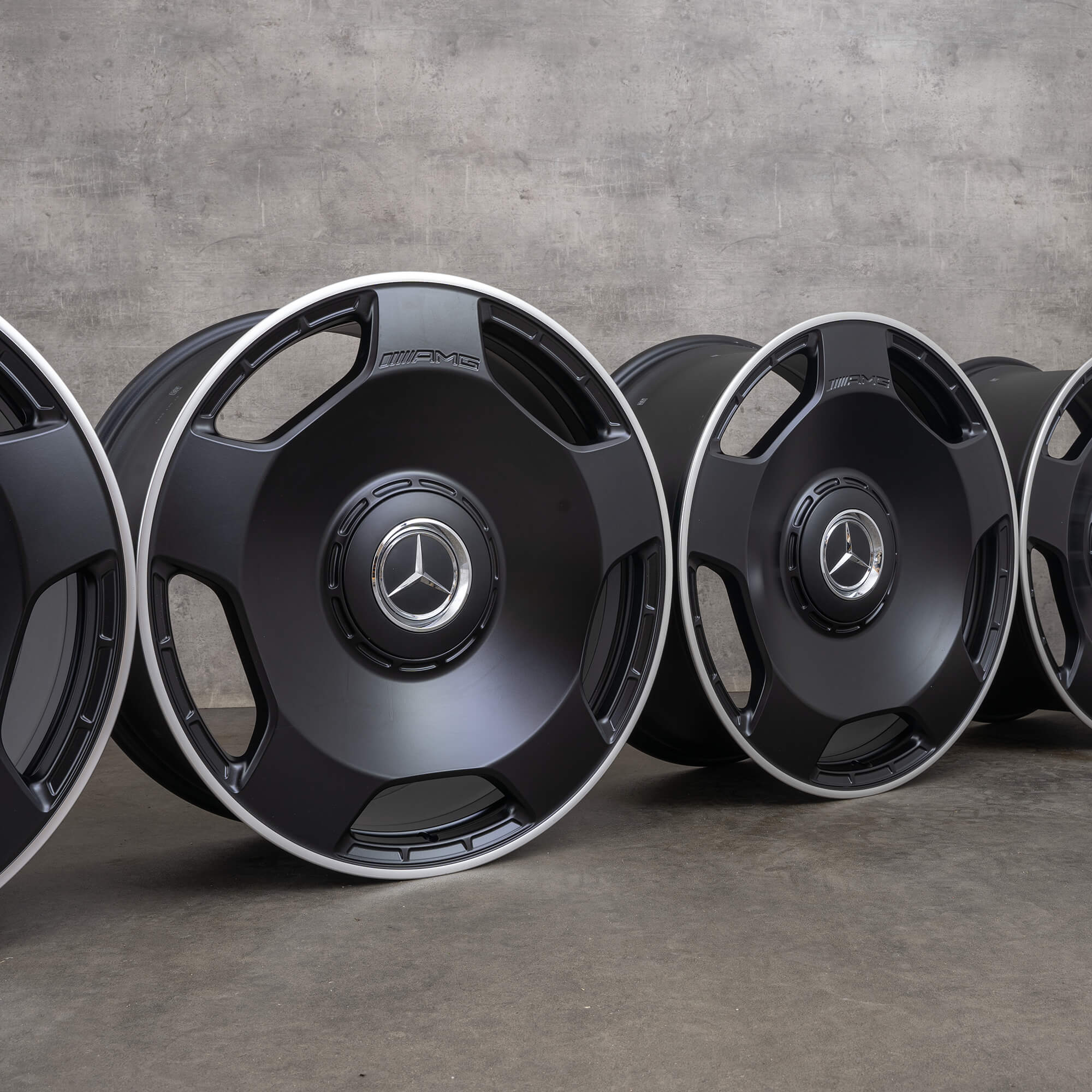 OEM Mercedes Benz G-Class G63 AMG Rims 22 inch W463 W465 Monoblock A4634014100 black matt glossy turned