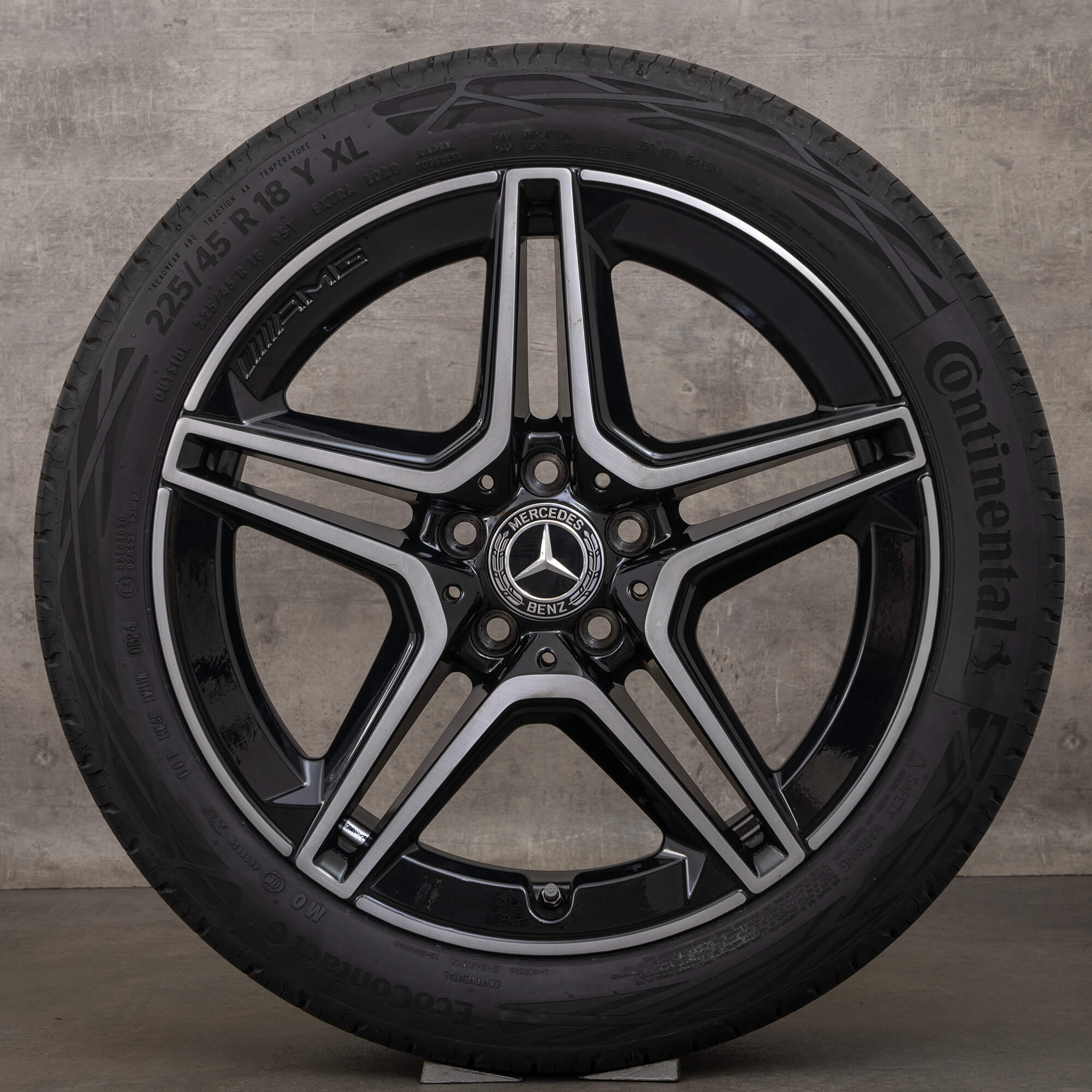 Original AMG Mercedes C Klasse W205 S205 C205 A205 18 Zoll Sommerreifen Felgen