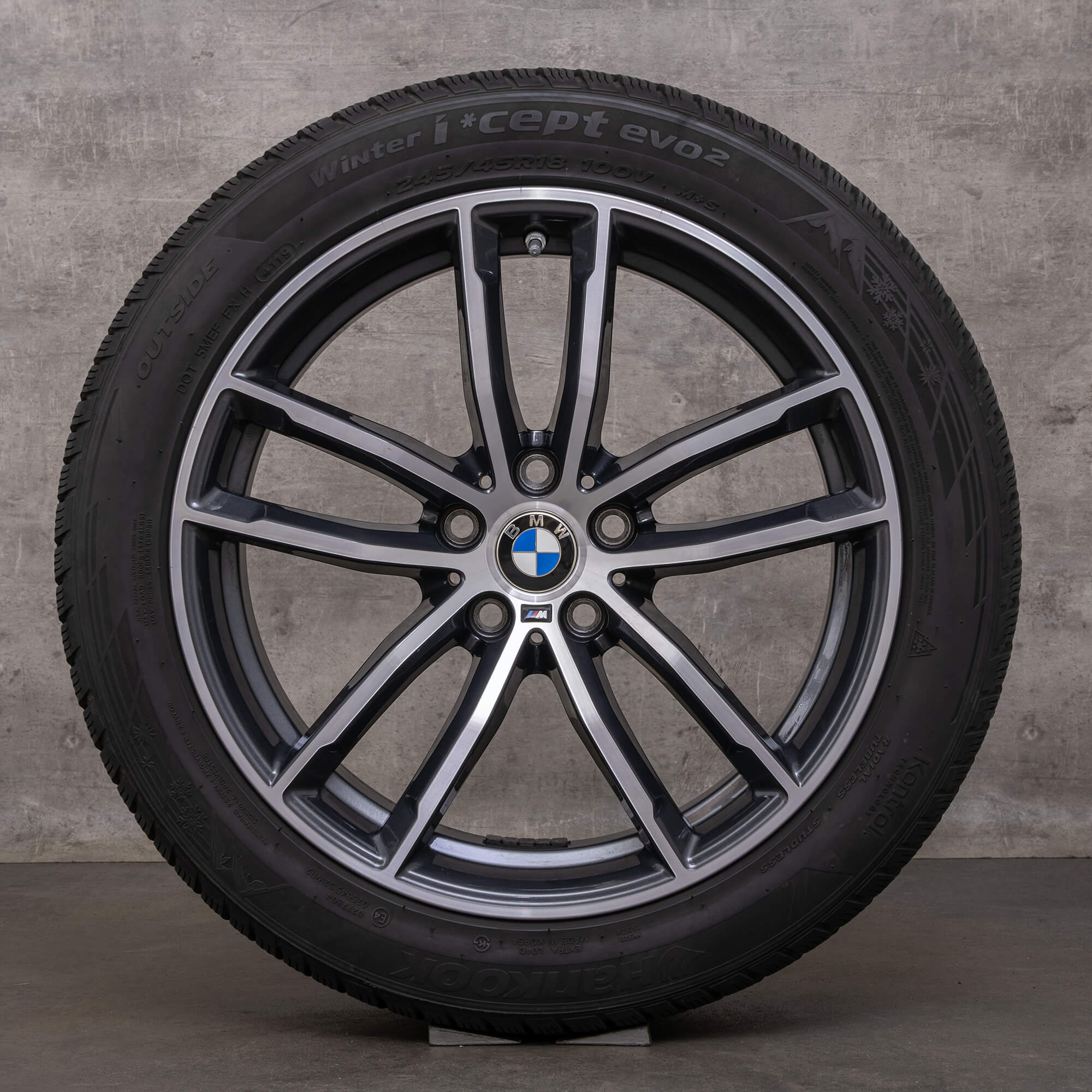 Original BMW Série 5 Roues d'hiver 18 pouces G30 G31 Jantes Styling 662 M 8093405 8093406 ferricgrey front polish