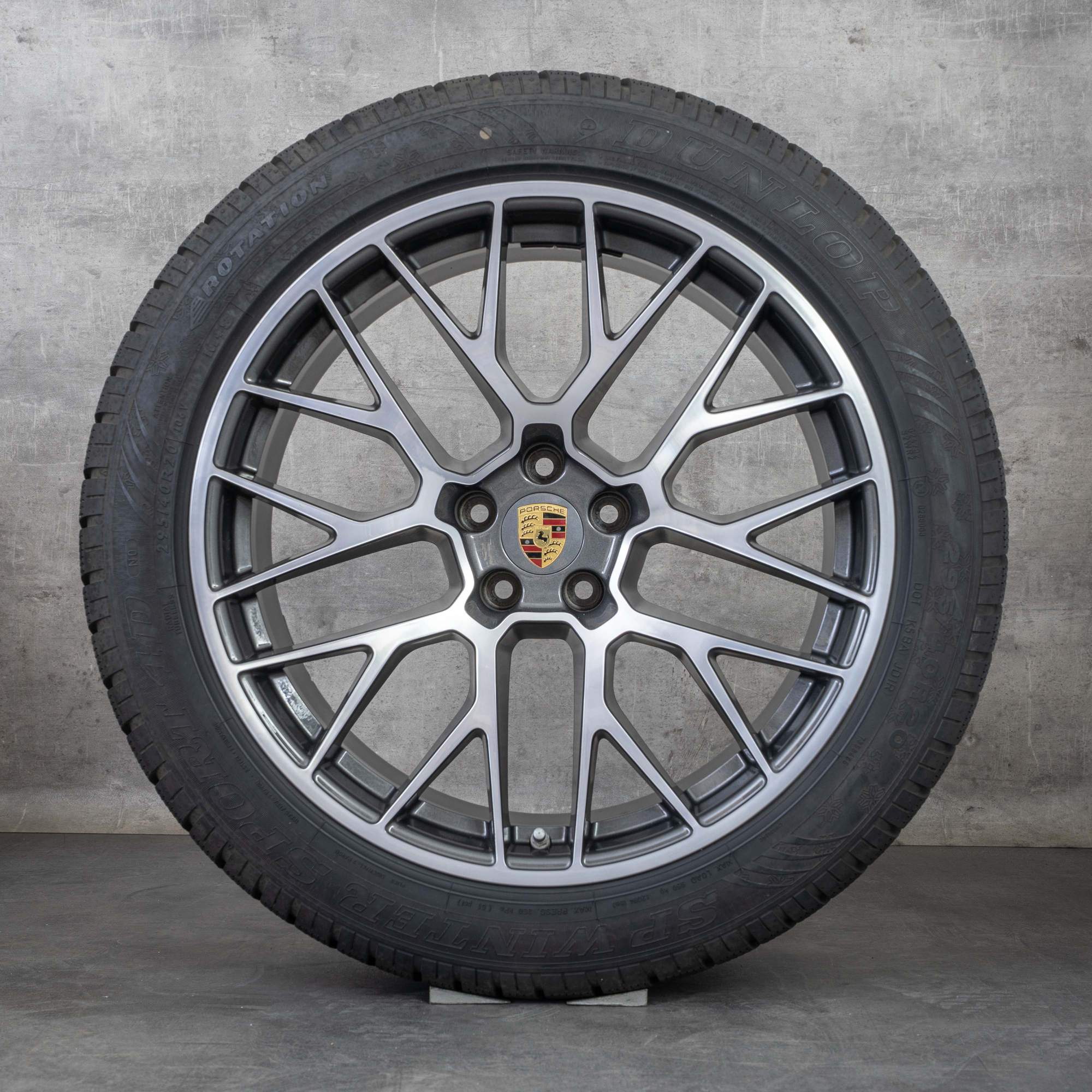 Oryginalne koła zimowe Porsche Macan 20 cali I II felgi RS Spyder 95B601025DS 95B601025DT tytanowe polerowane