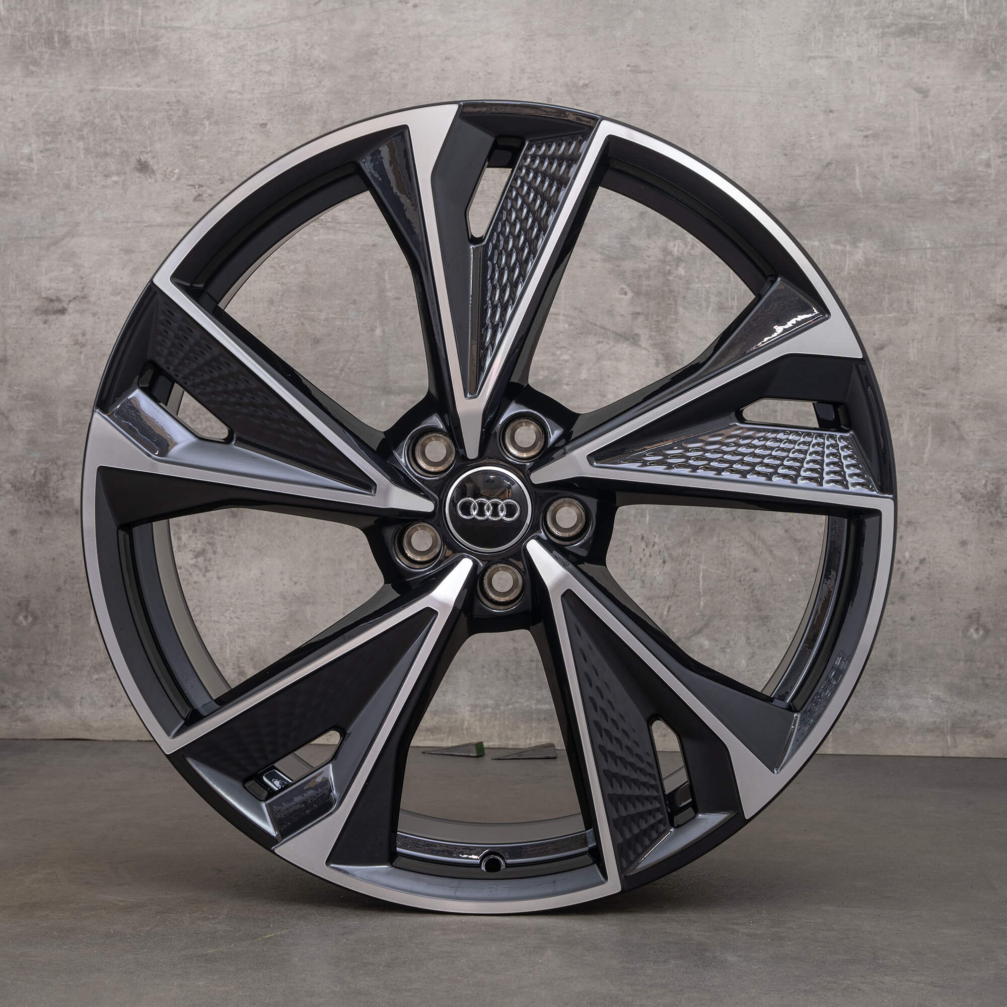 Audi A6 S6 4K C8 21 Zoll Felgen 4K0601025AS Neuwertig