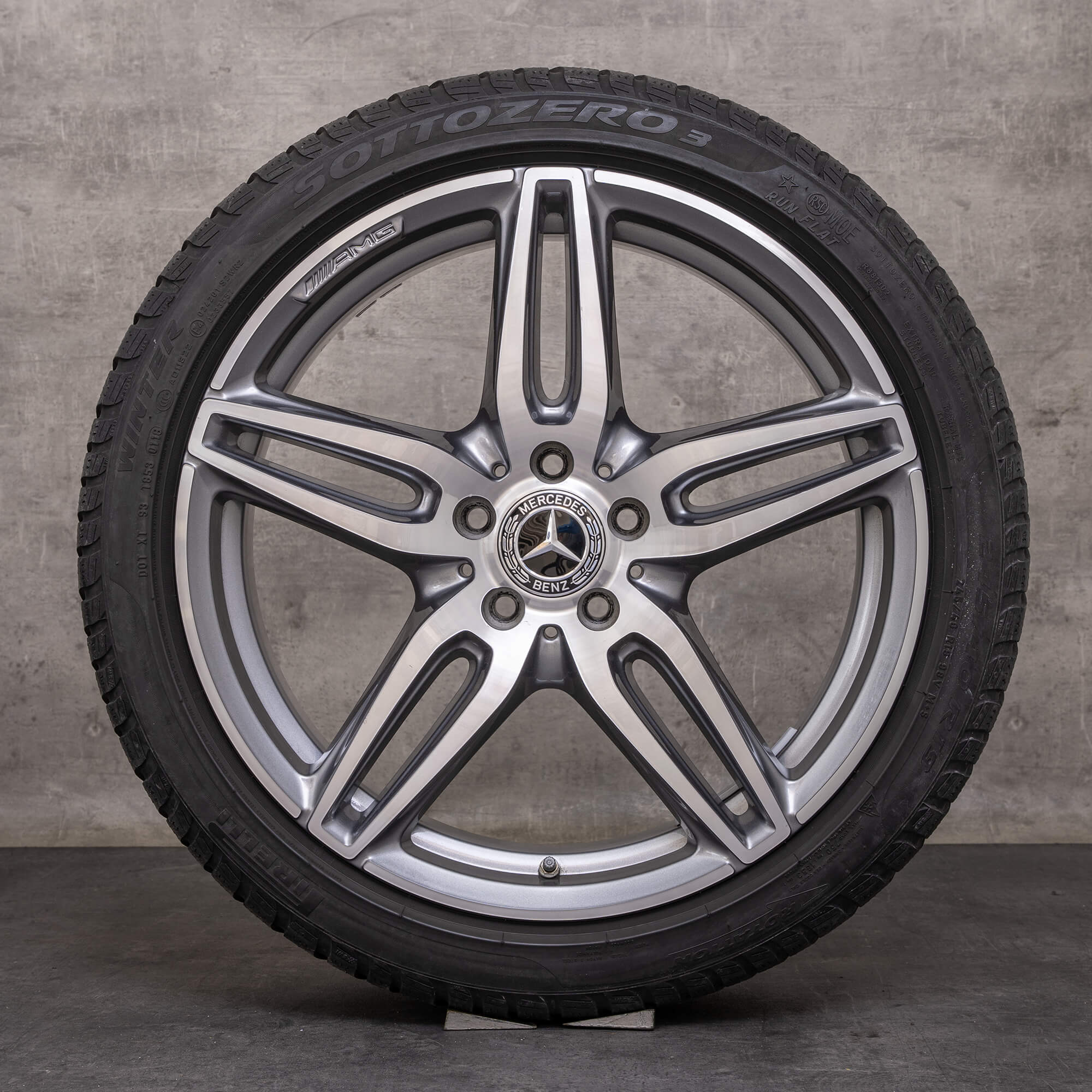 Genuine Mercedes Benz Clase E AMG llantas de invierno 19 pulgadas W213 S213 C238 A238 A2134012000 gris himalaya brillante torneado