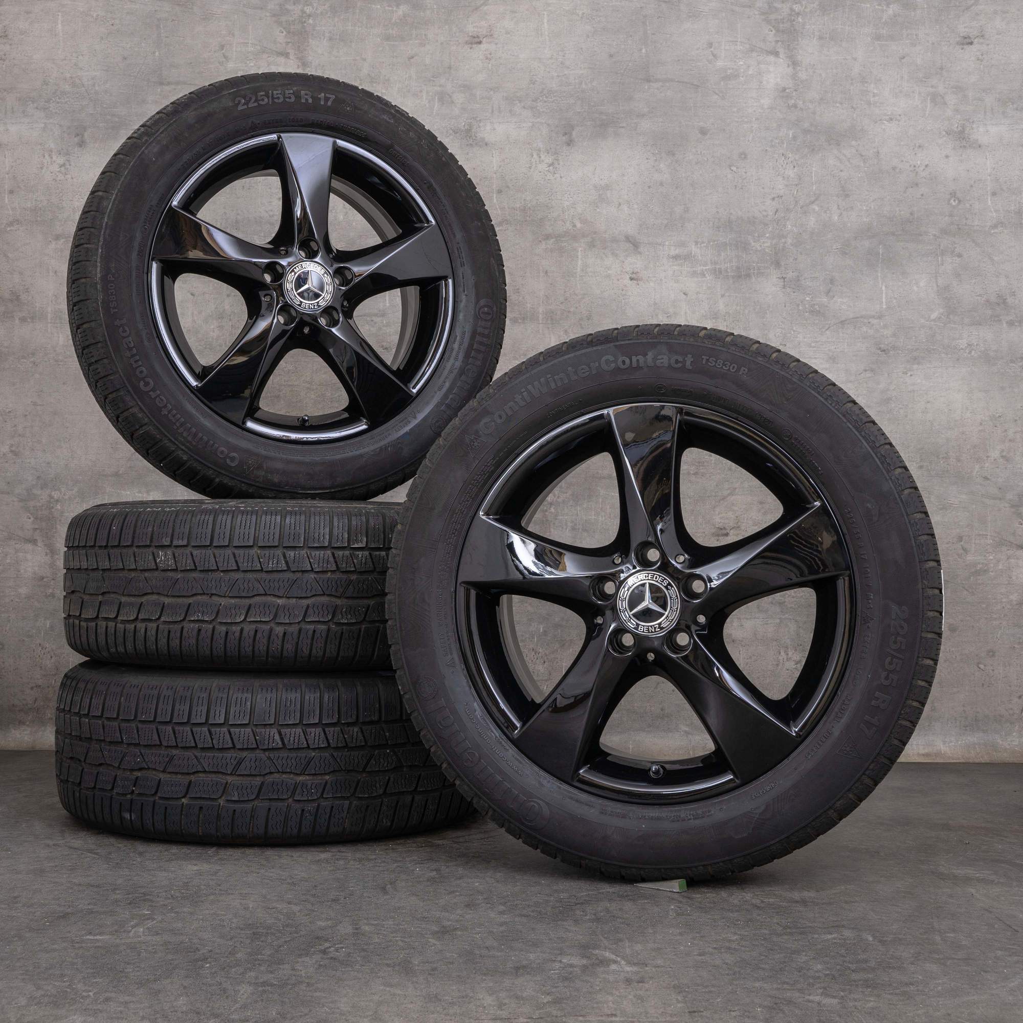 Originalní zimní pneu s disky Mercedes Benz třídy V 17 palců W447 W639 Vito Viano ráfky na auto A4474012200 černé lesklé