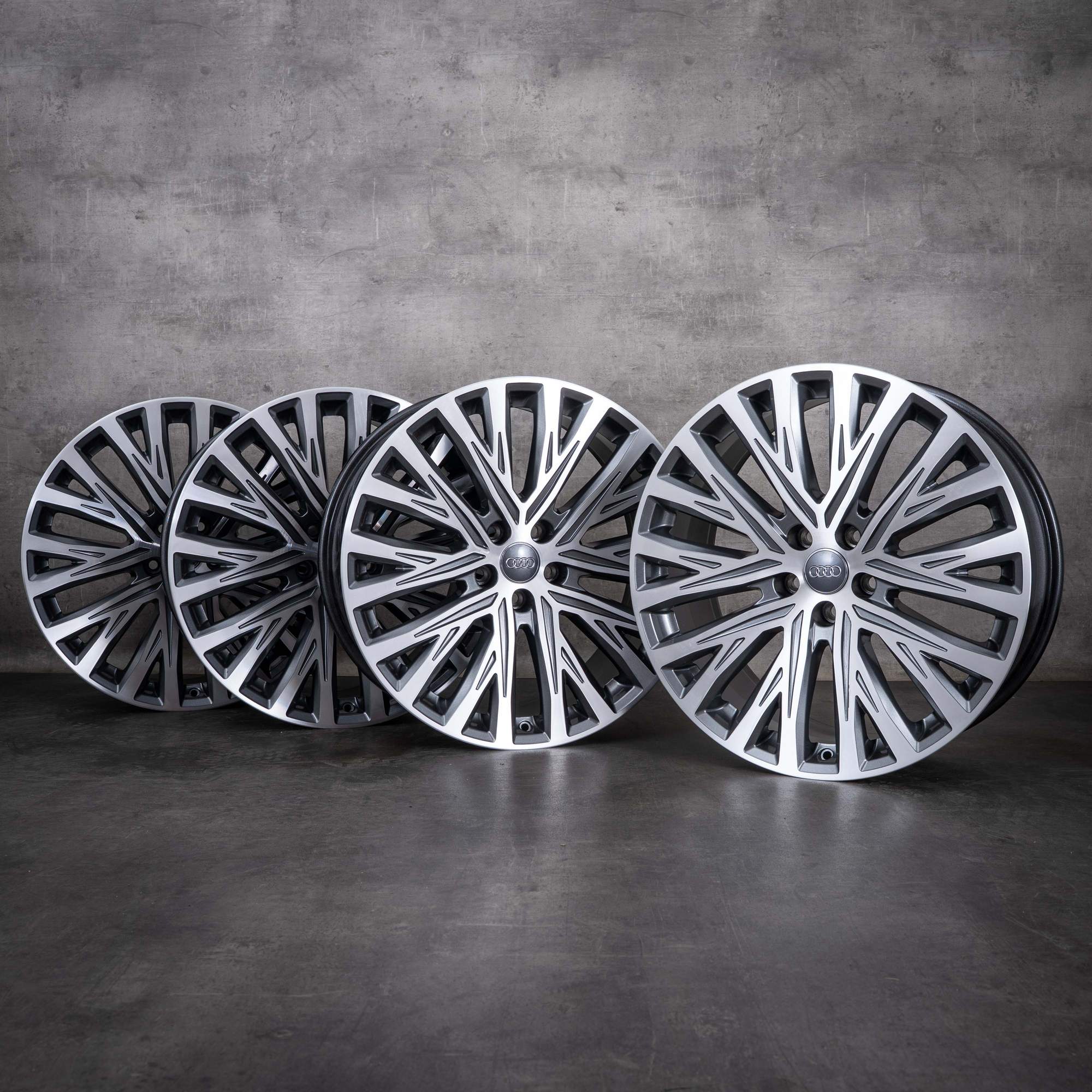 Originale Audi A8 S8-fælge 20 tommer 4N D5 4N0601025M titan, diamond cut