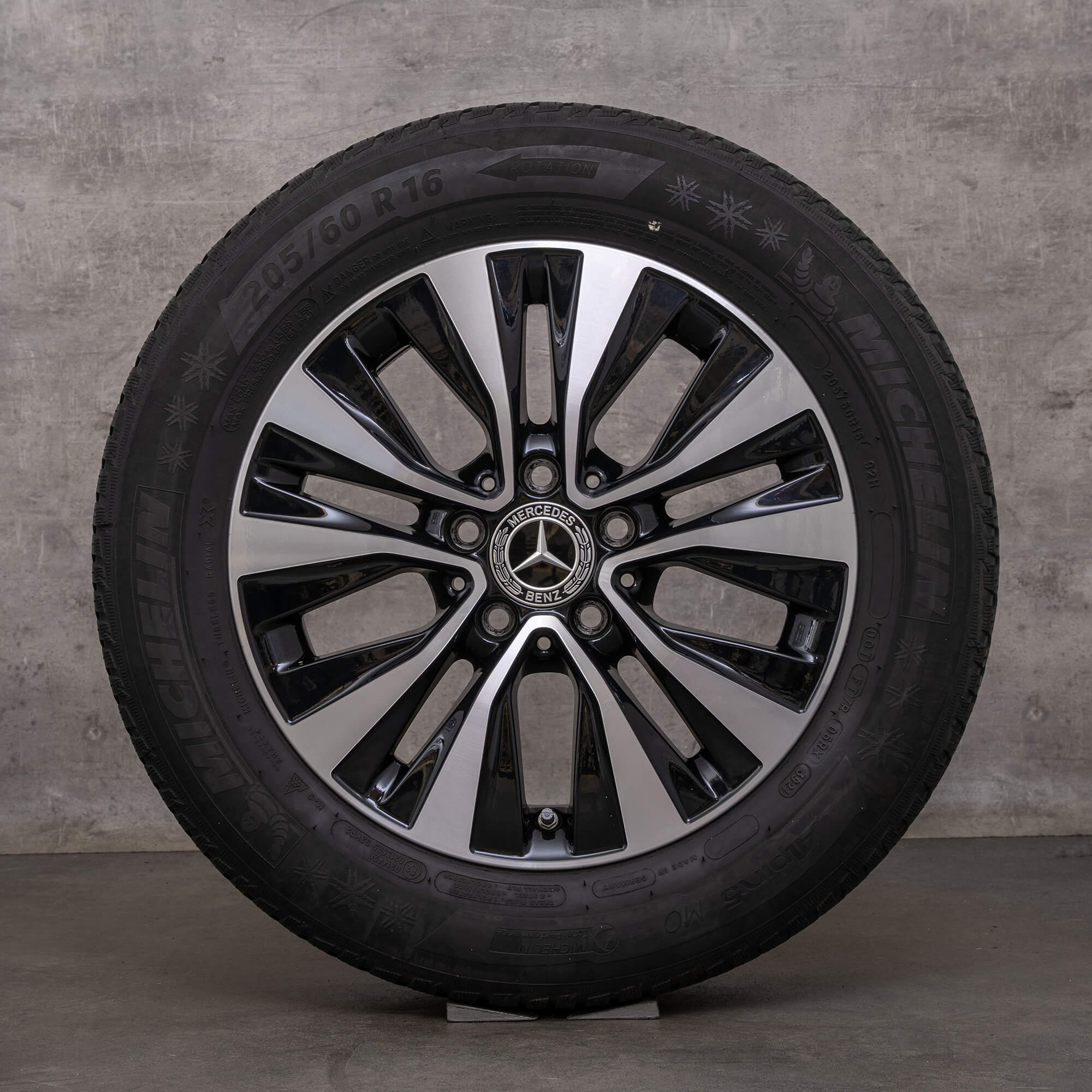 Original Mercedes Benz Clase A B CLA llantas de invierno 16 pulgadas W177 V177 W247 X118 C118 A1774010000 negro brillante torneado