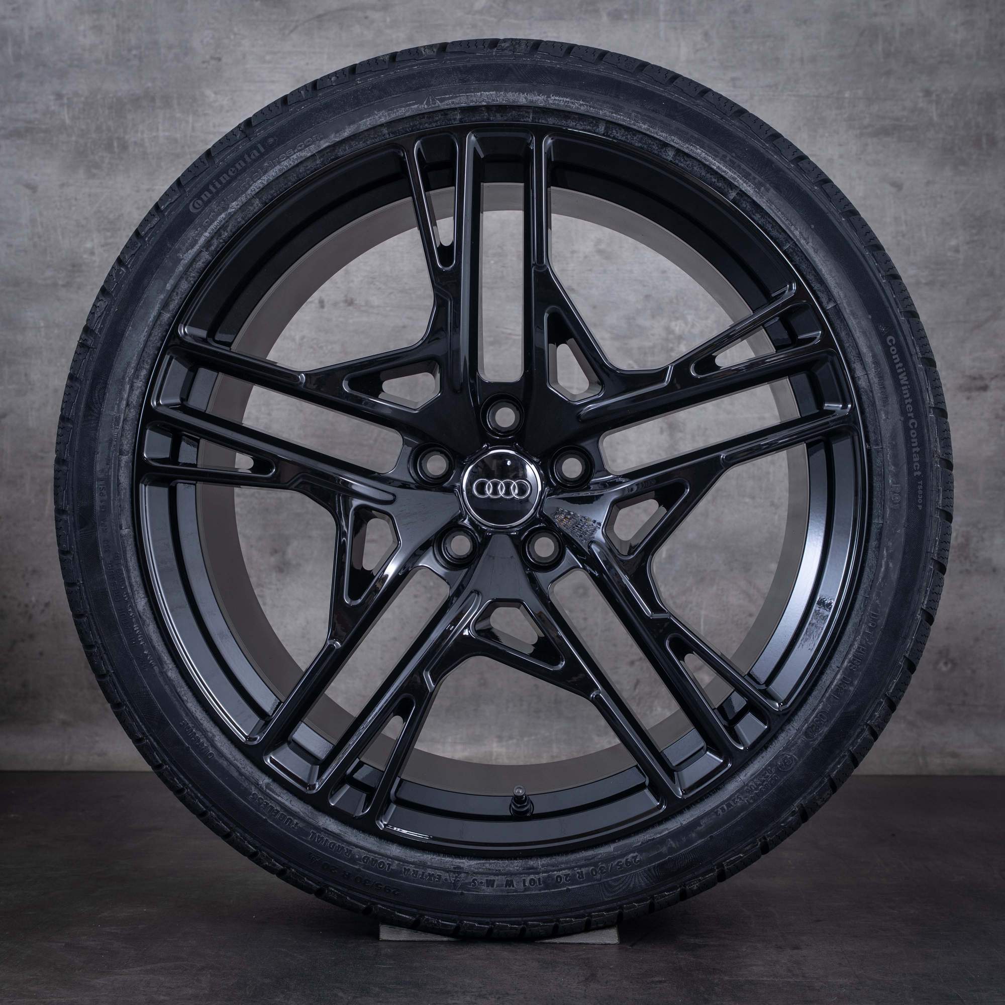 Original Audi R8 Winterräder 20 Zoll 4S Felgen 4S0601025AF 4S0601025AG schwarz glanz
