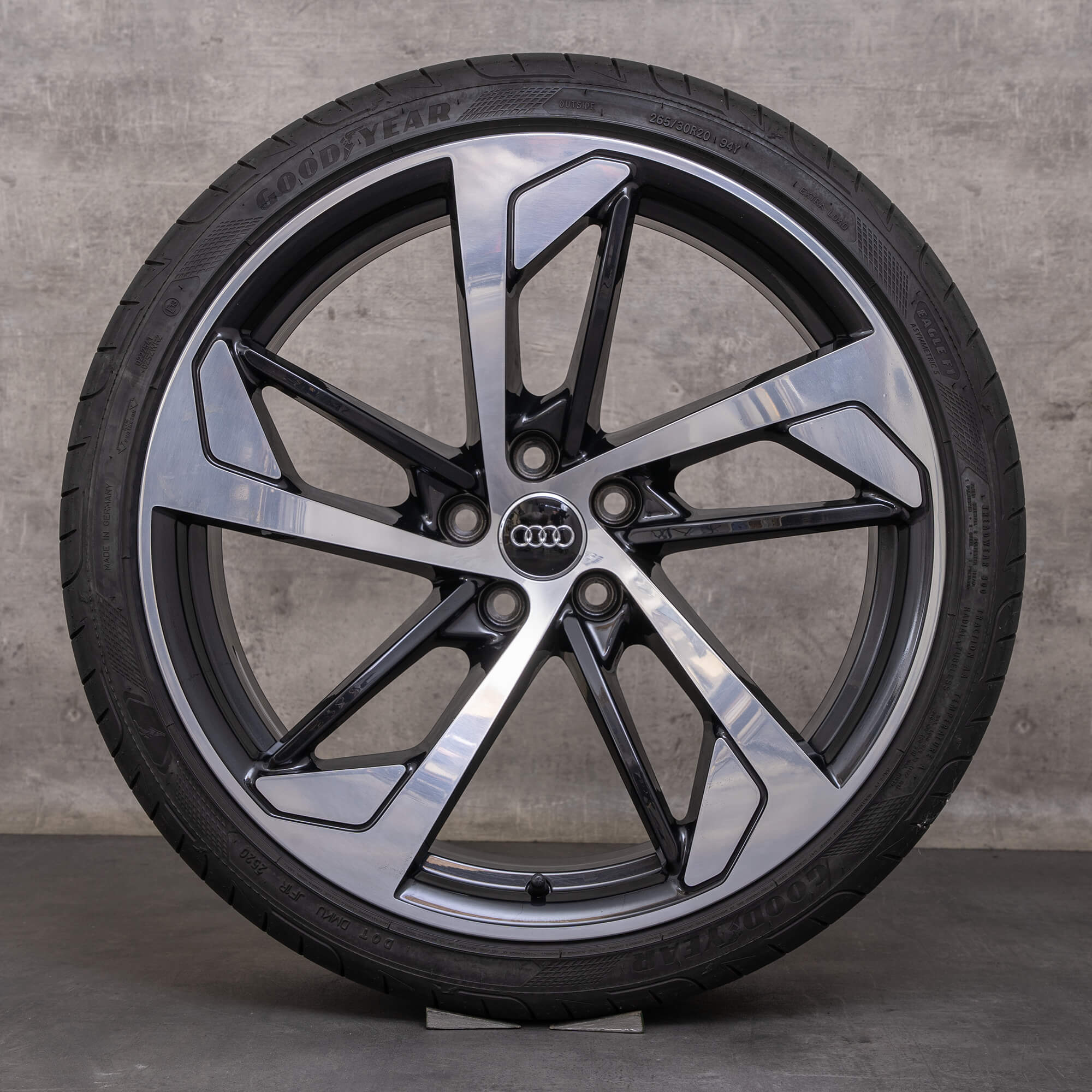 Originale Audi RS4 RS5 fælge 20 tommer 8W B8 B9 sommerhjul 8W0601025CL sort blank drejet