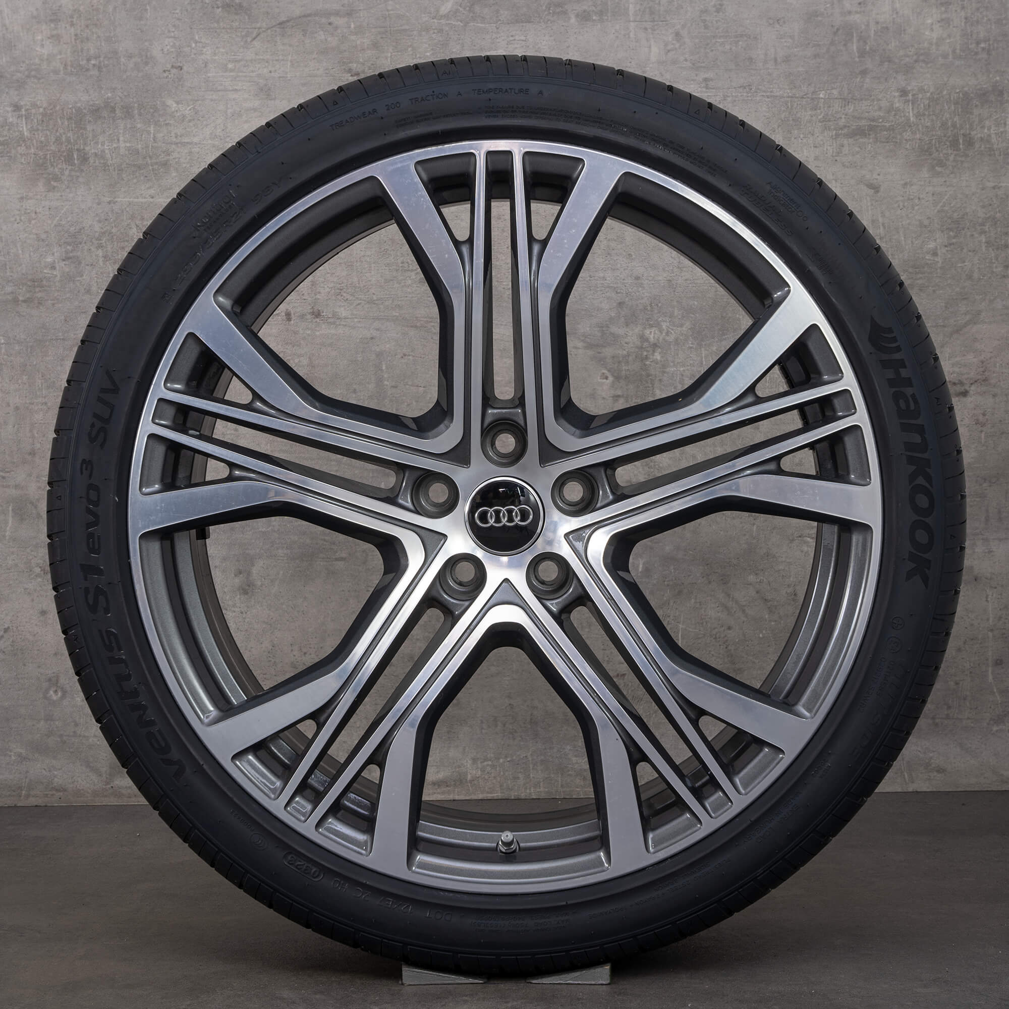 Äkta Audi A7 S7 fälgar 21 tum 4K sommarhjul 4K8601025AA titan polerad