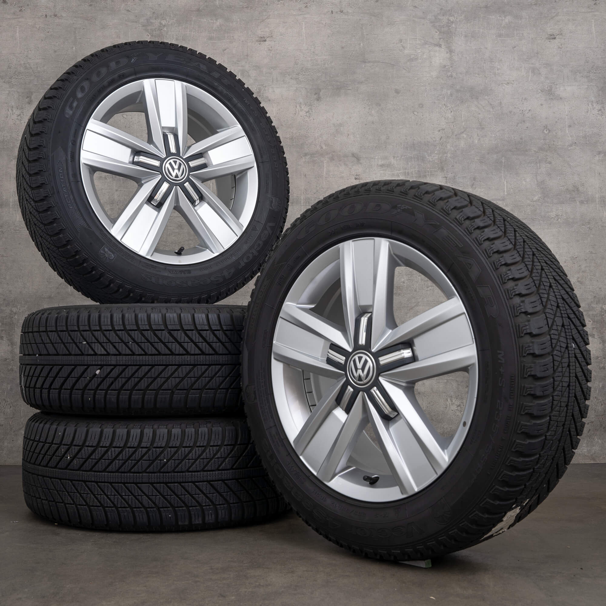 VW Bus T5 T6 T6.1 Multivan Winterräder 17 Zoll Felgen Devonport Winterreifen