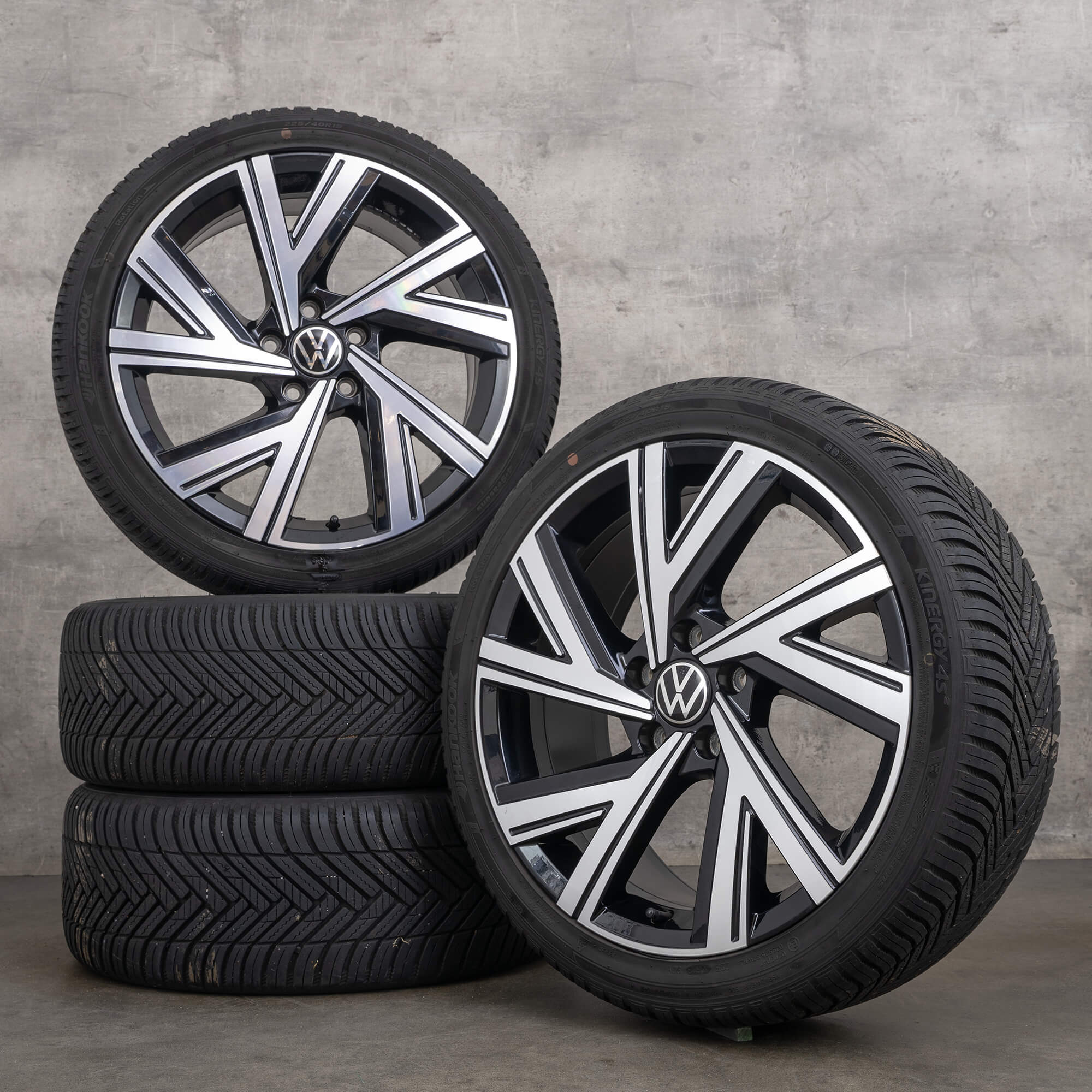 VW Golf 6 7 8 R Allwetterräder Allwetterreifen 18 Zoll Felgen 5H0601025AE