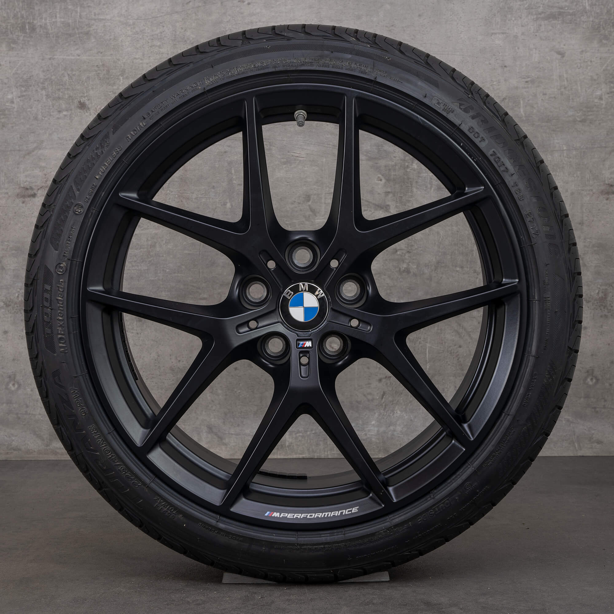 BMW 18 cali 1er F40 2er F44 M Performance M554 letnie koła opony