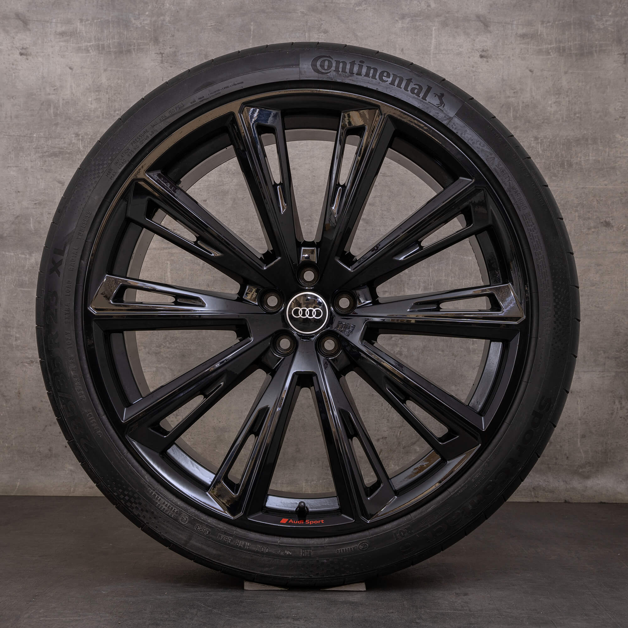 OEM Audi Q8 SQ8 rims 23 inch 4M8 summer wheels 4M8601025R black glossy