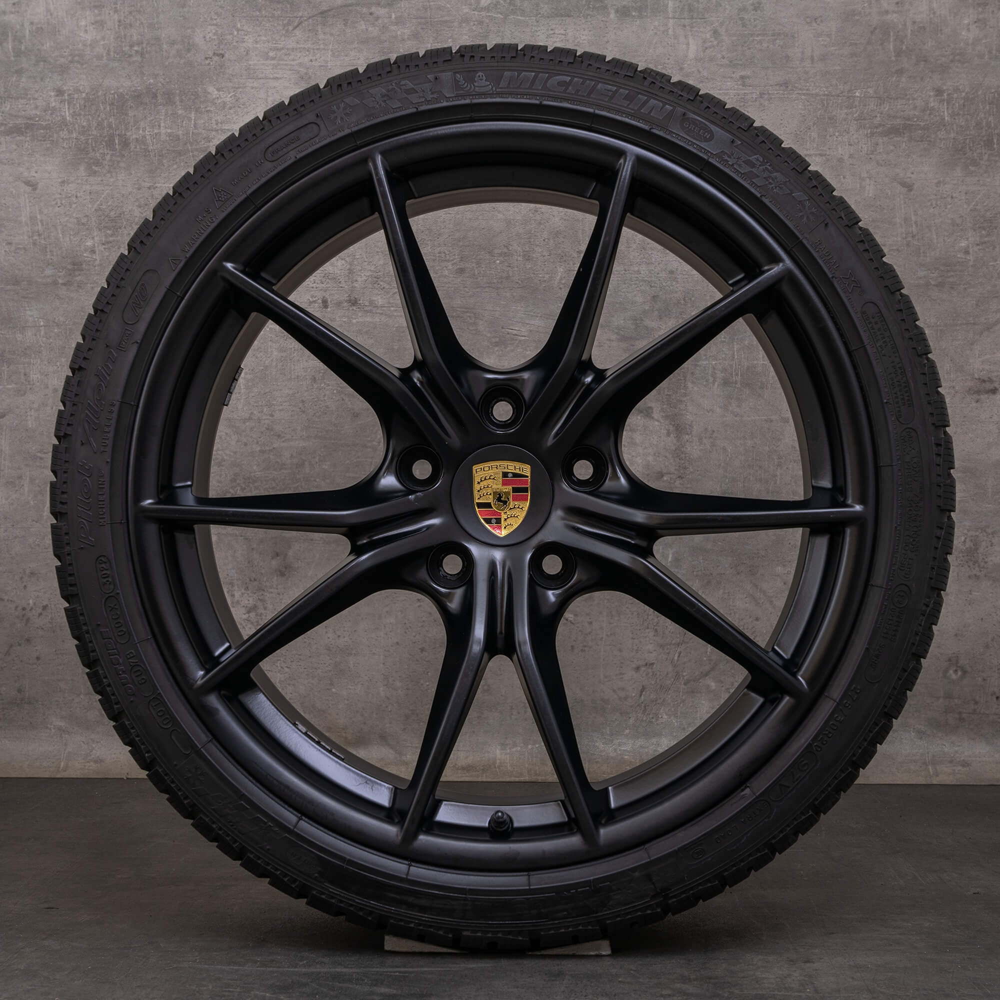 Original Porsche Boxster Cayman 982 718 Winterräder 20 Zoll Felgen 982601025H 982601025J schwarz matt
