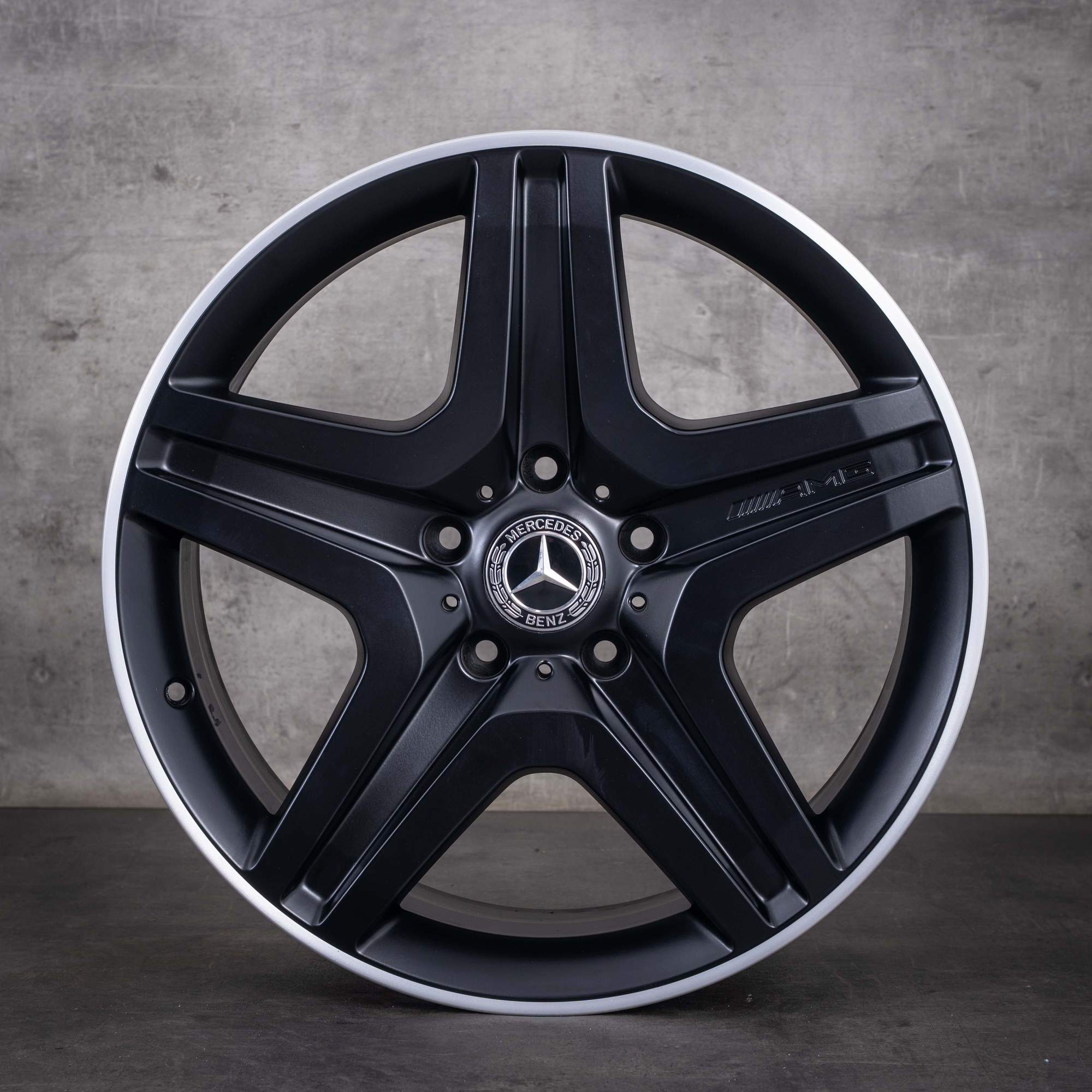 OEM Mercedes-Benz G-Class AMG 20inch rims W463 W465 G63 G65 A4634012702 Matte Black diamond cut