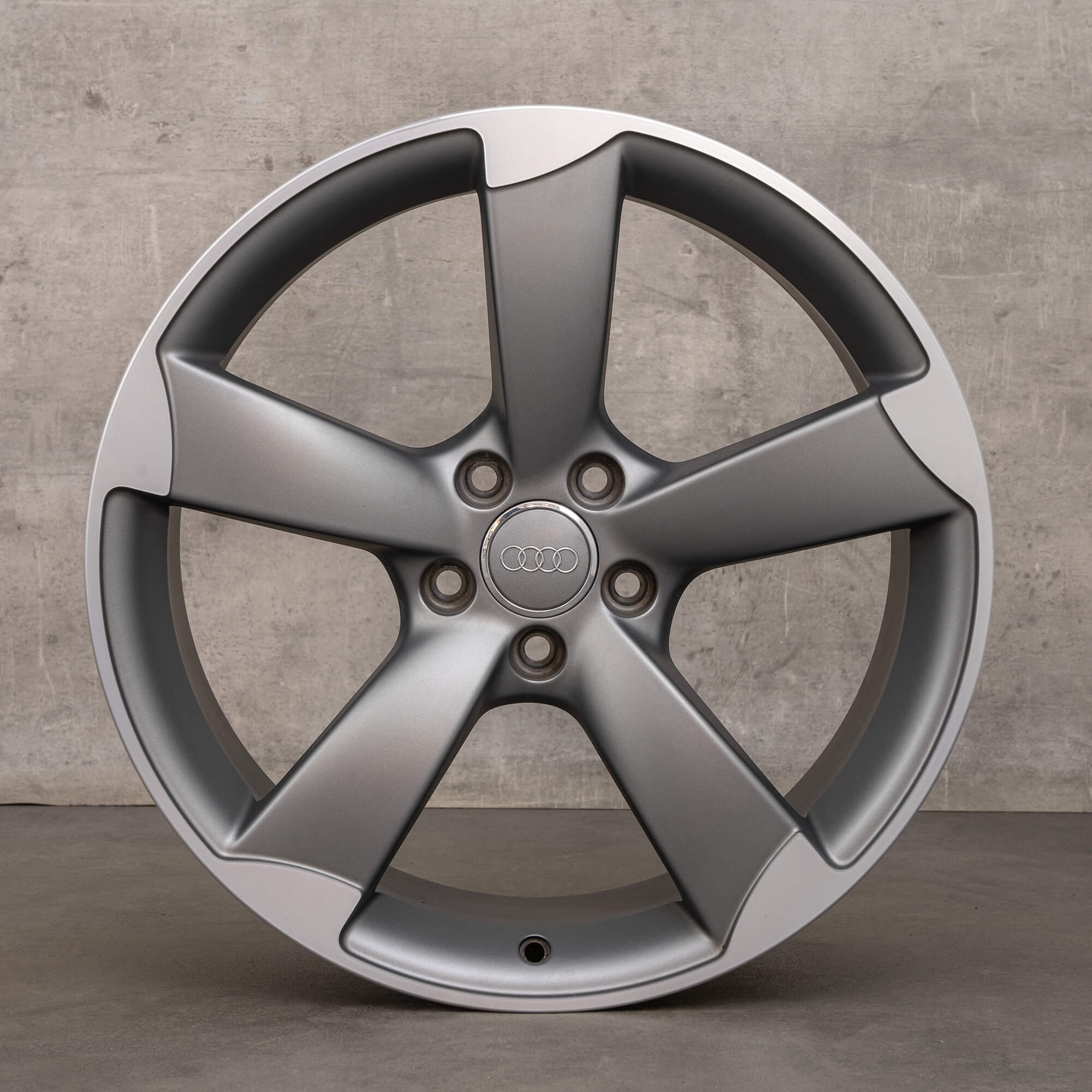 Audi A4 S4 B8 8K jantes 19 pouces rotor 8K0601025CN titane mat