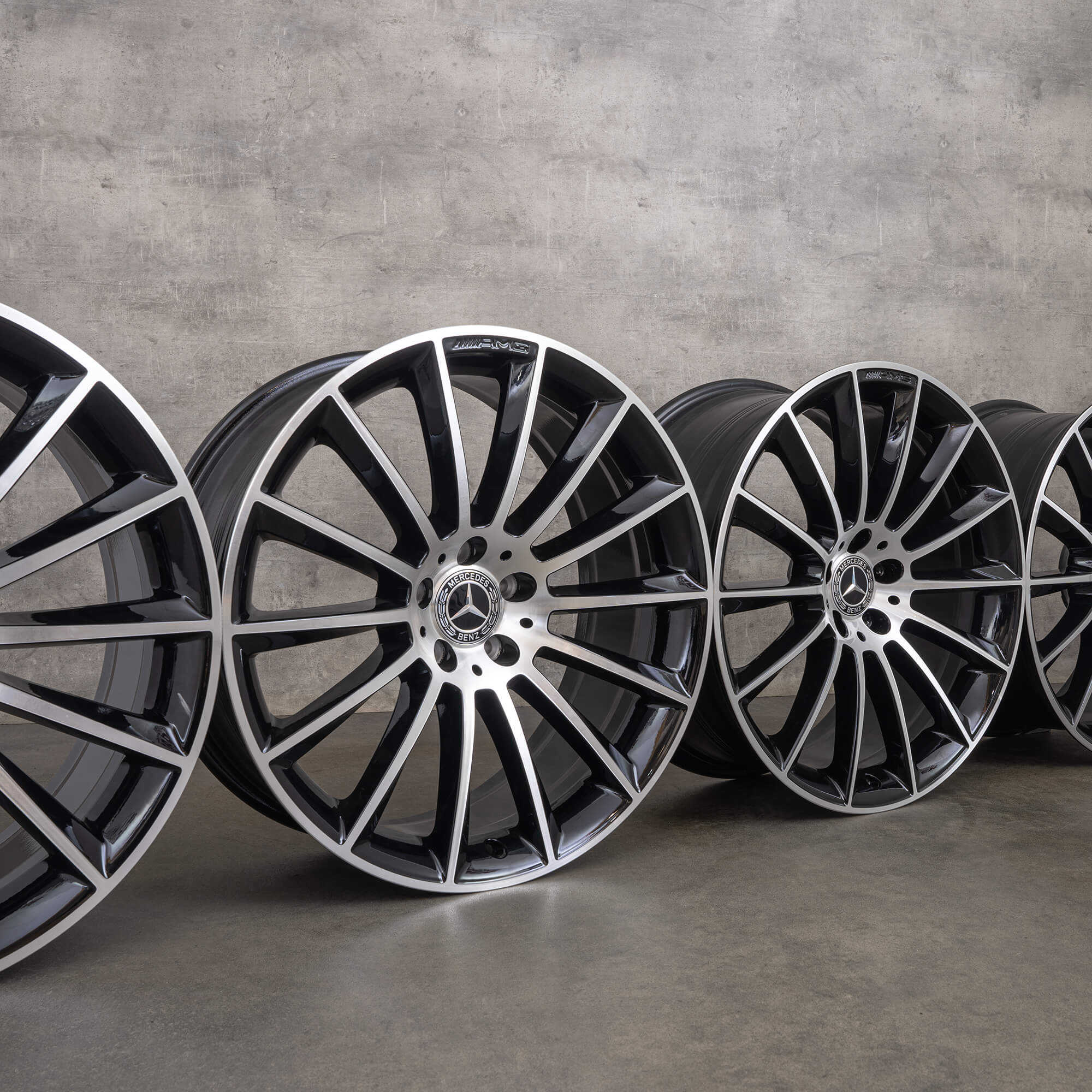 OEM Mercedes Benz CLS AMG rims 20 inch W257 C257 A2574011900 A2574012000 black glossy turned NEW