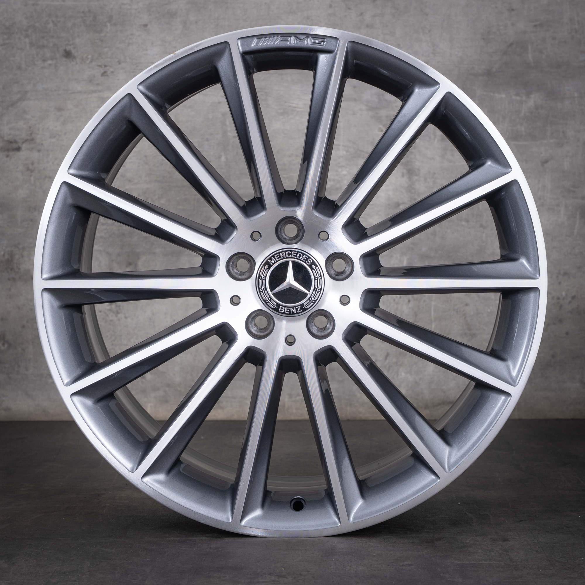 OEM Mercedes-Benz E-Class AMG 20-inch rims W213 S213 C238 A238 A2134012200 A2134012300 Himalaya Gray, diamond cut