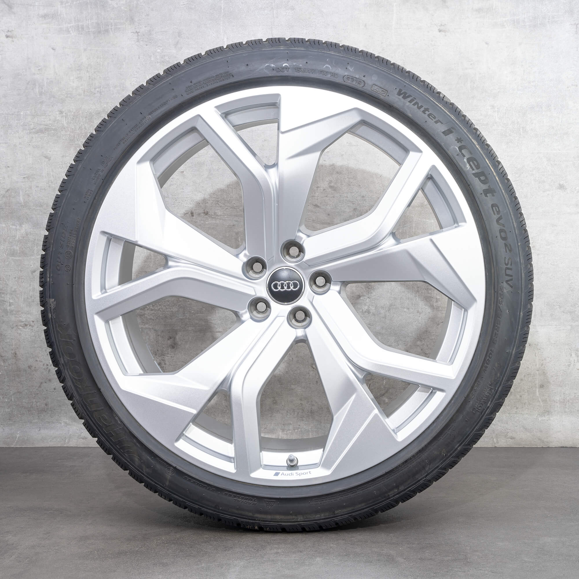 Audi 23 inch rims RSQ8 4M8 winter tires wheels Rotor 4M8601025AF