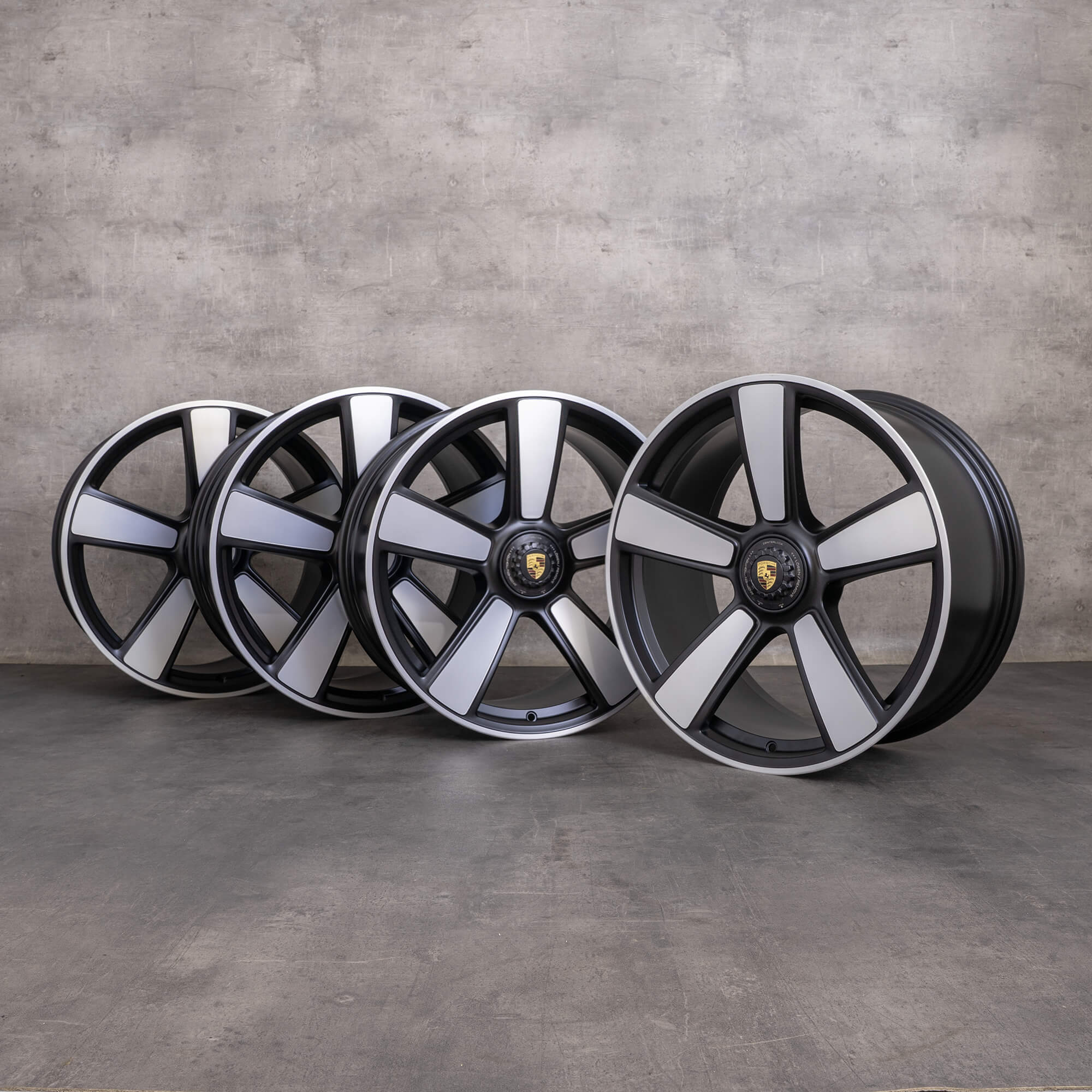 Originele Porsche 911 50 jaar klassieke velgen 20 inch 992 Turbo & S 992601025AP 992601025DQ zwart mat glanzend gedraaid NIEUW