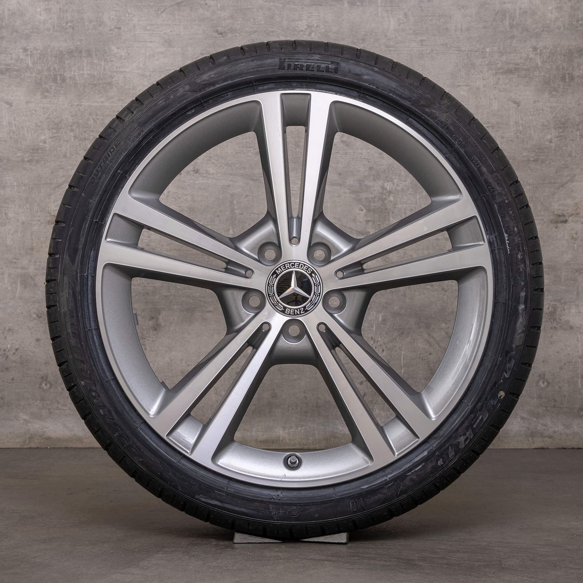 Originální letni alu kola Mercedes Benz třídy A B CLA 19 palců W177 V177 W247 C118 X118 A1774010800 himalaya šedá lesklá soustružená