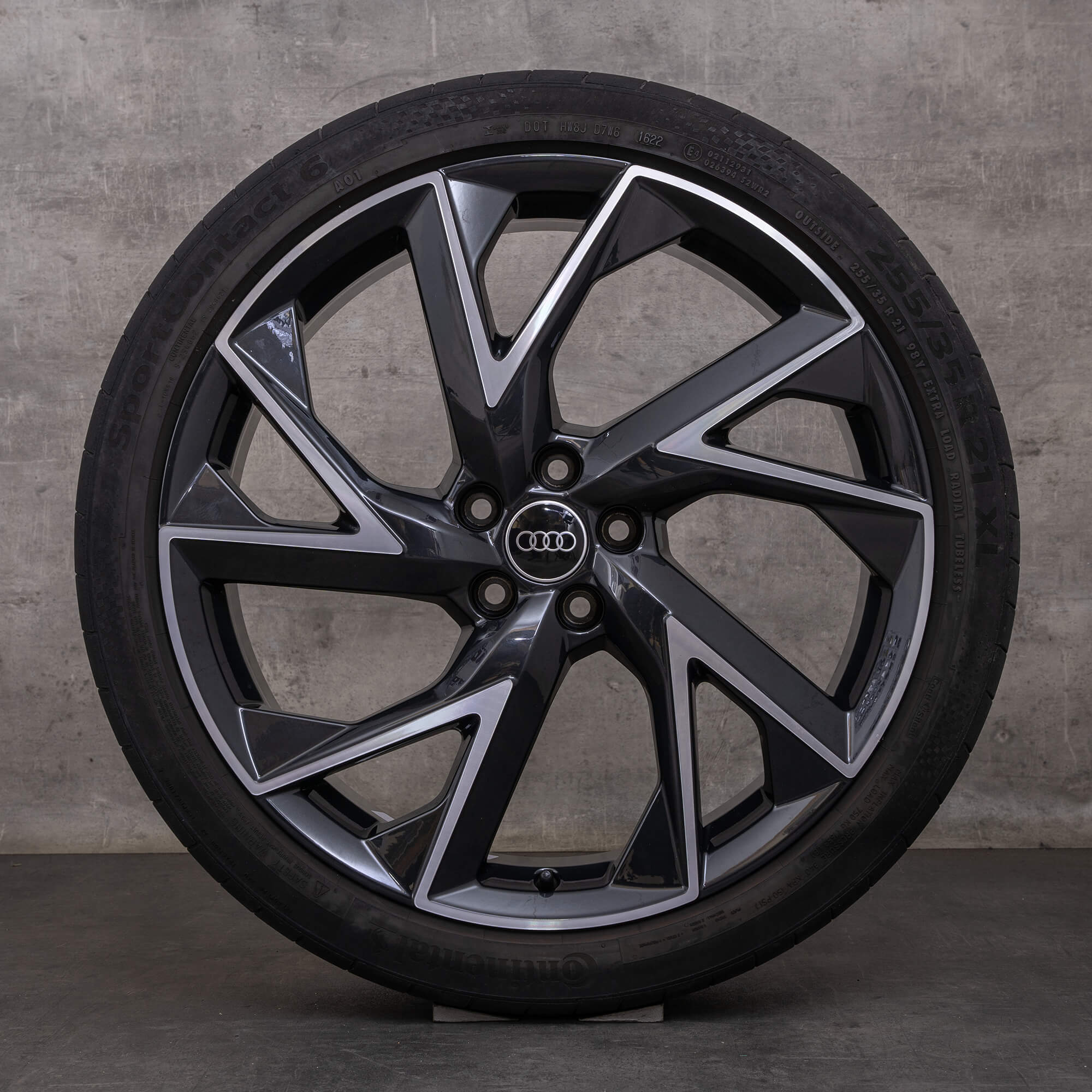 Aidot Audi RSQ3 vanteet 21 tuuman F3 kesäpyörät 83A601025AE Trigon Design granit kiillotettu