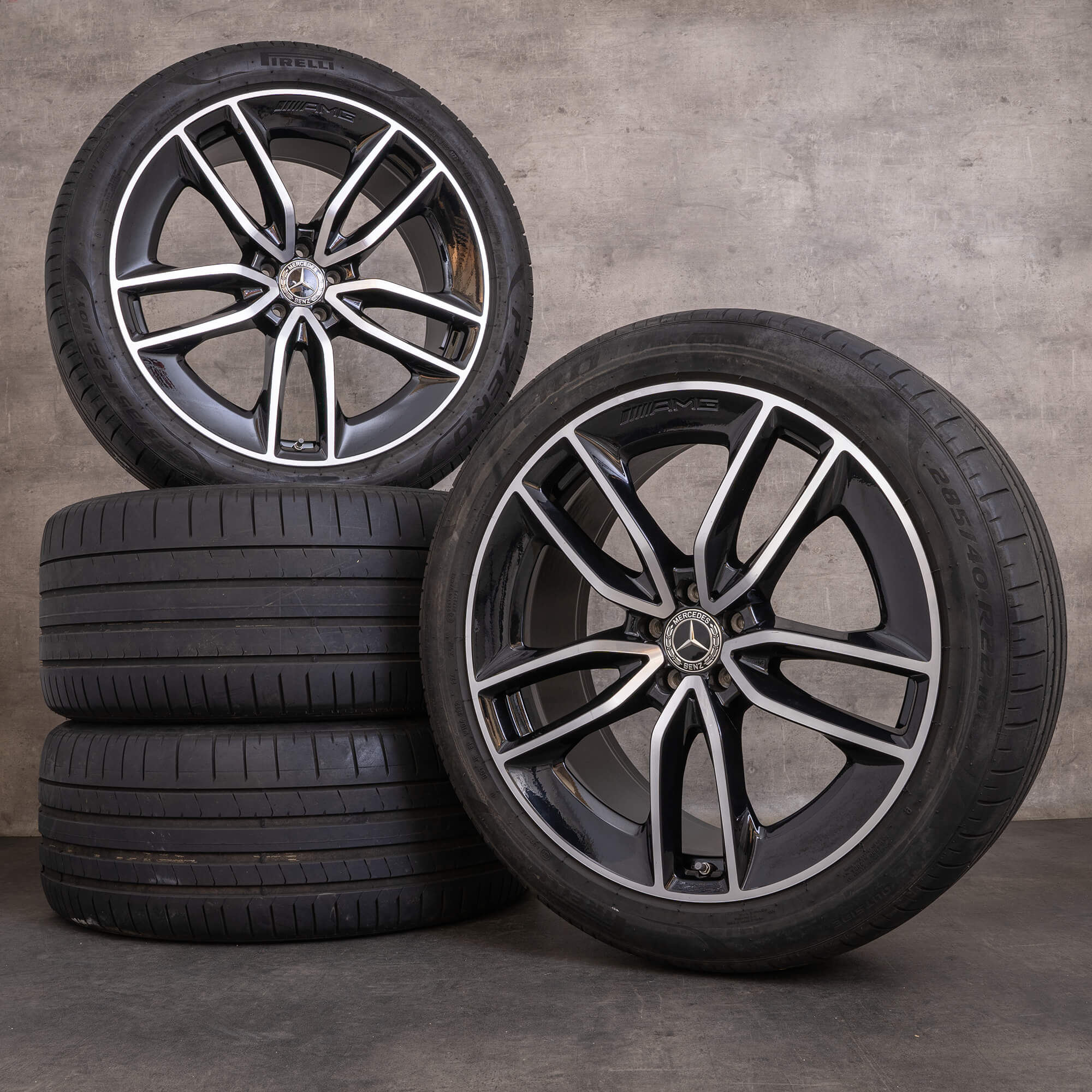 Original Mercedes Benz GLE AMG Felgen 22 Zoll C167 V167 Sommerräder A1674013600 A1674013700 schwarz glanzgedreht