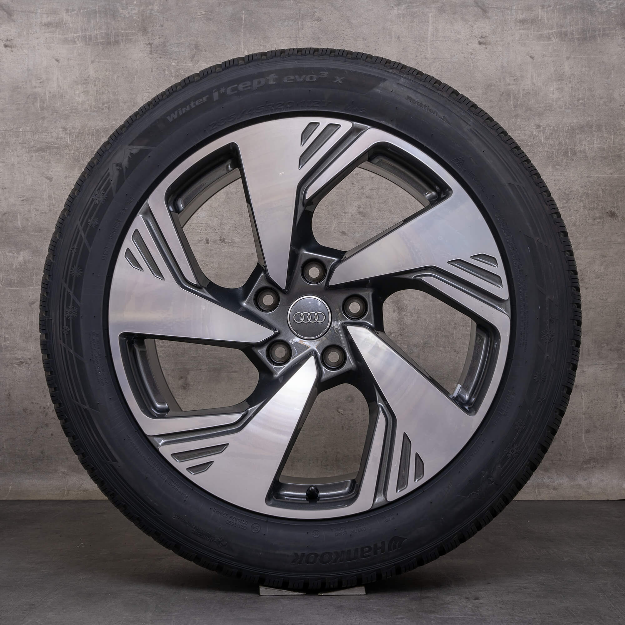 Oryginał Audi Q6 SQ6 e-tron koła zimowe 20 cali GF felgi 85H601025BR 85H601025BS antracyt polerowane