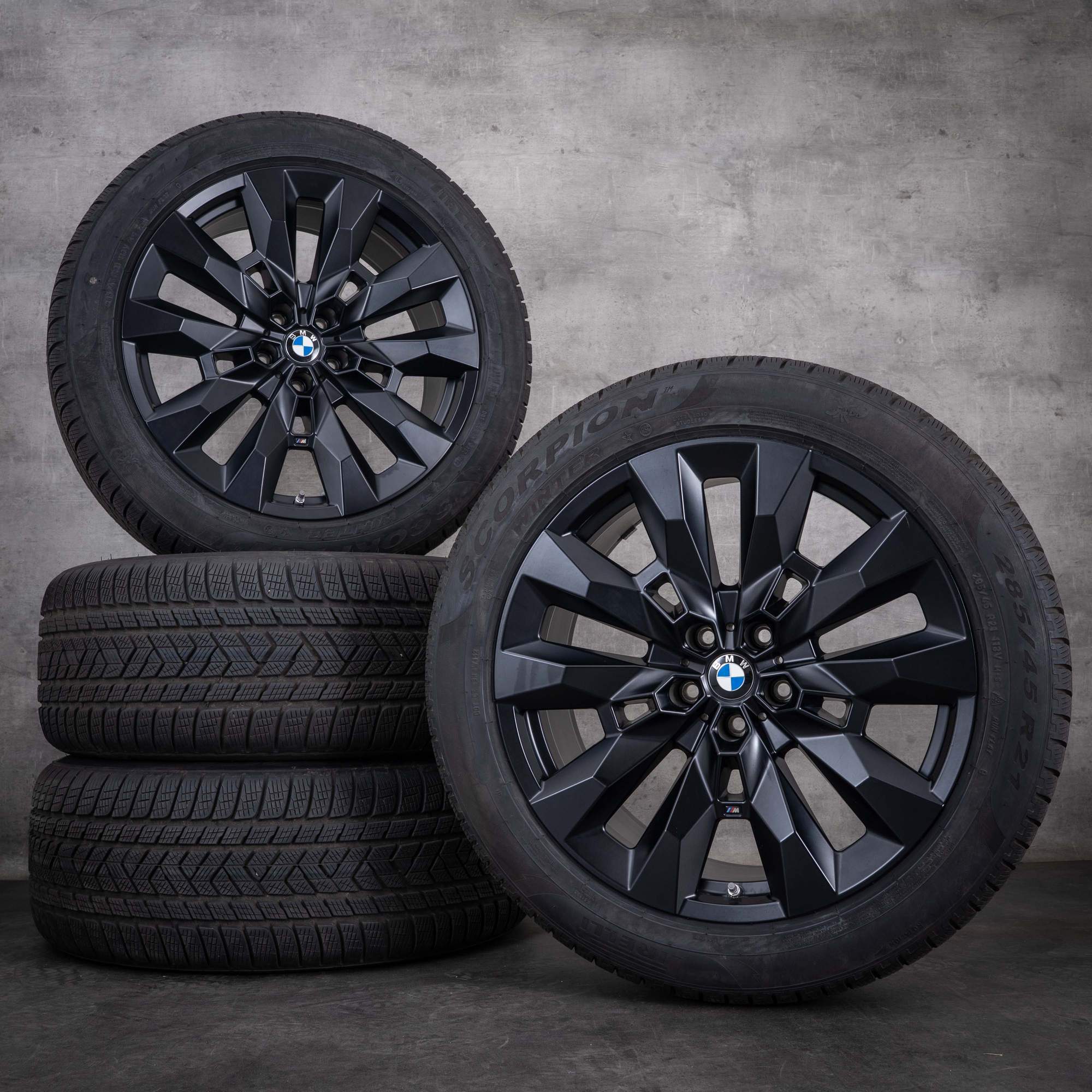 OEM BMW XM snow tire packages 23 inch G09 rims star spoke 923 M