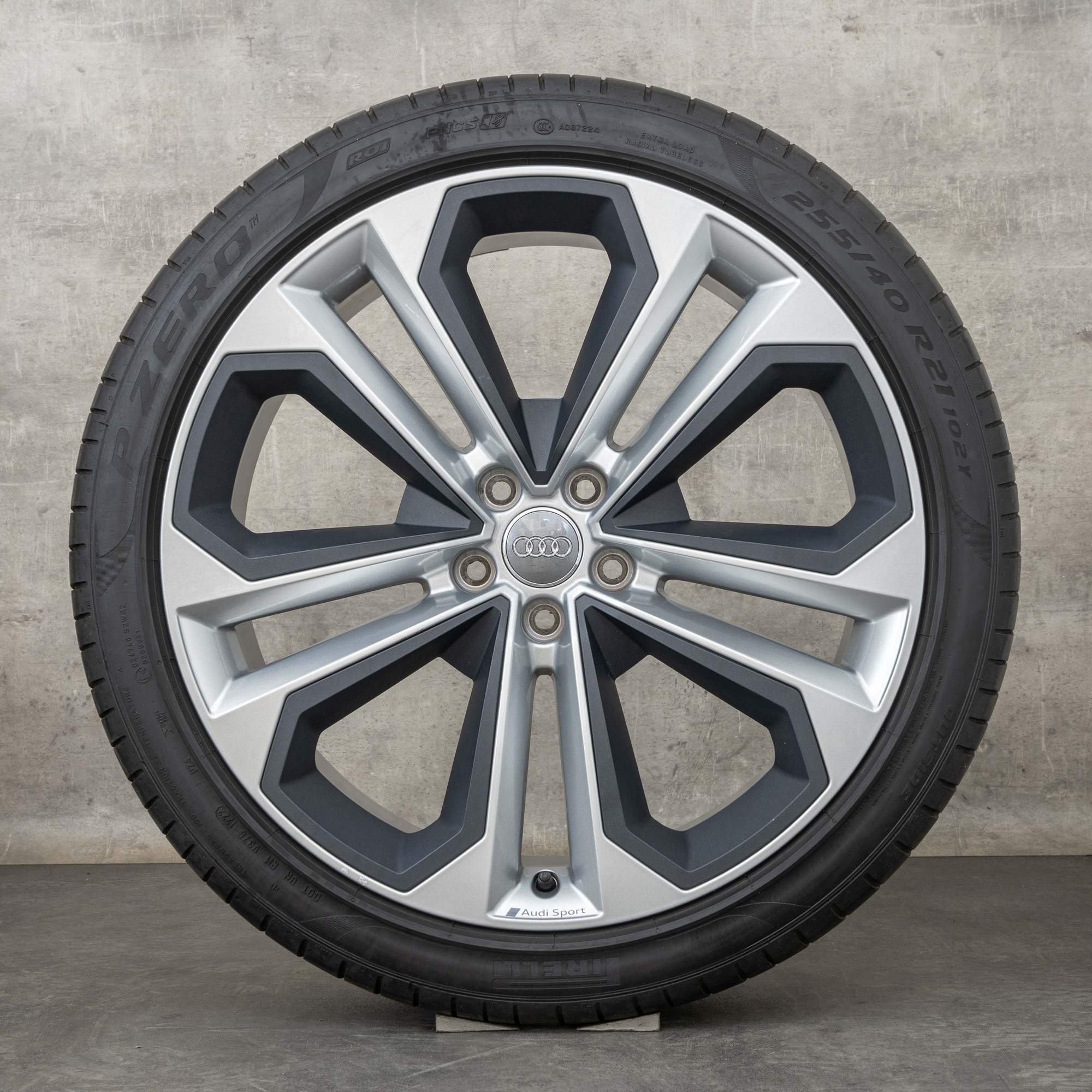 Oryginał Audi Q5 SQ5 felgi 21 cali FY koła letnie 80A601025AS srebrny połysk tytanu