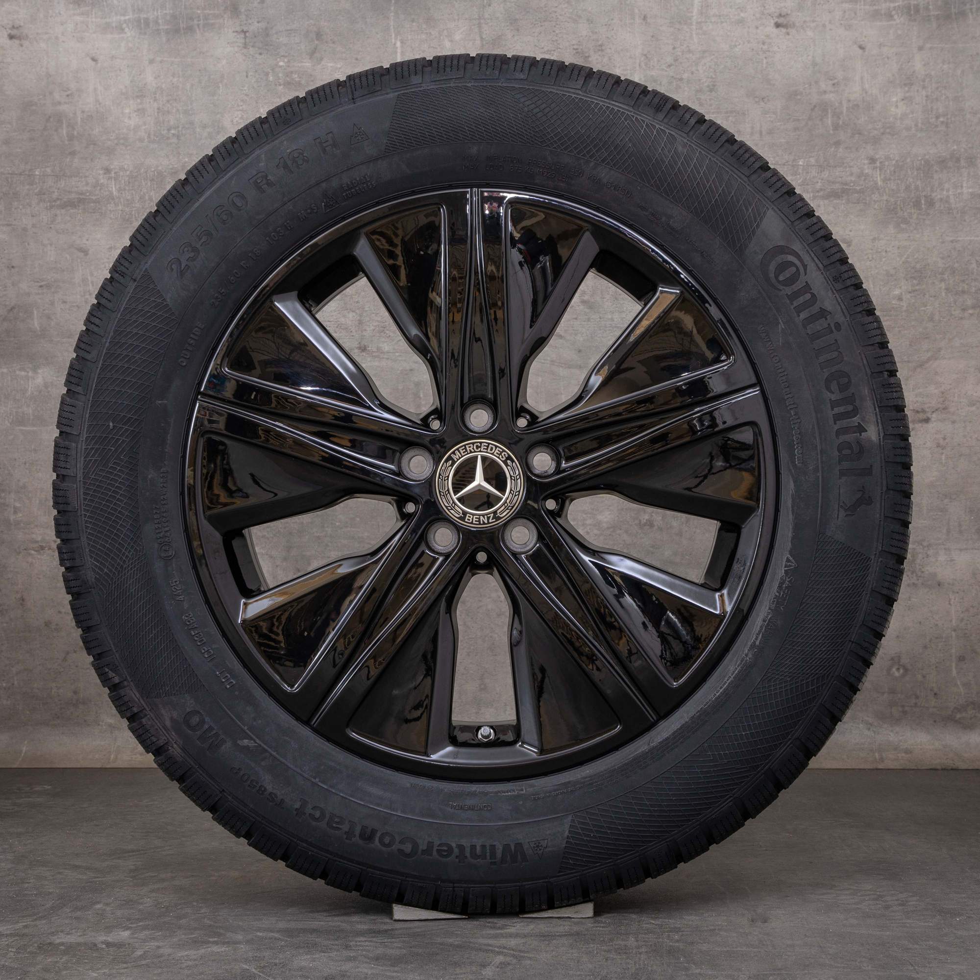 Alkuperäiset Mercedes Benz GLE talvirenkaat 18 tuuman V167 vanteet A1674011800 Aero musta kiiltävä