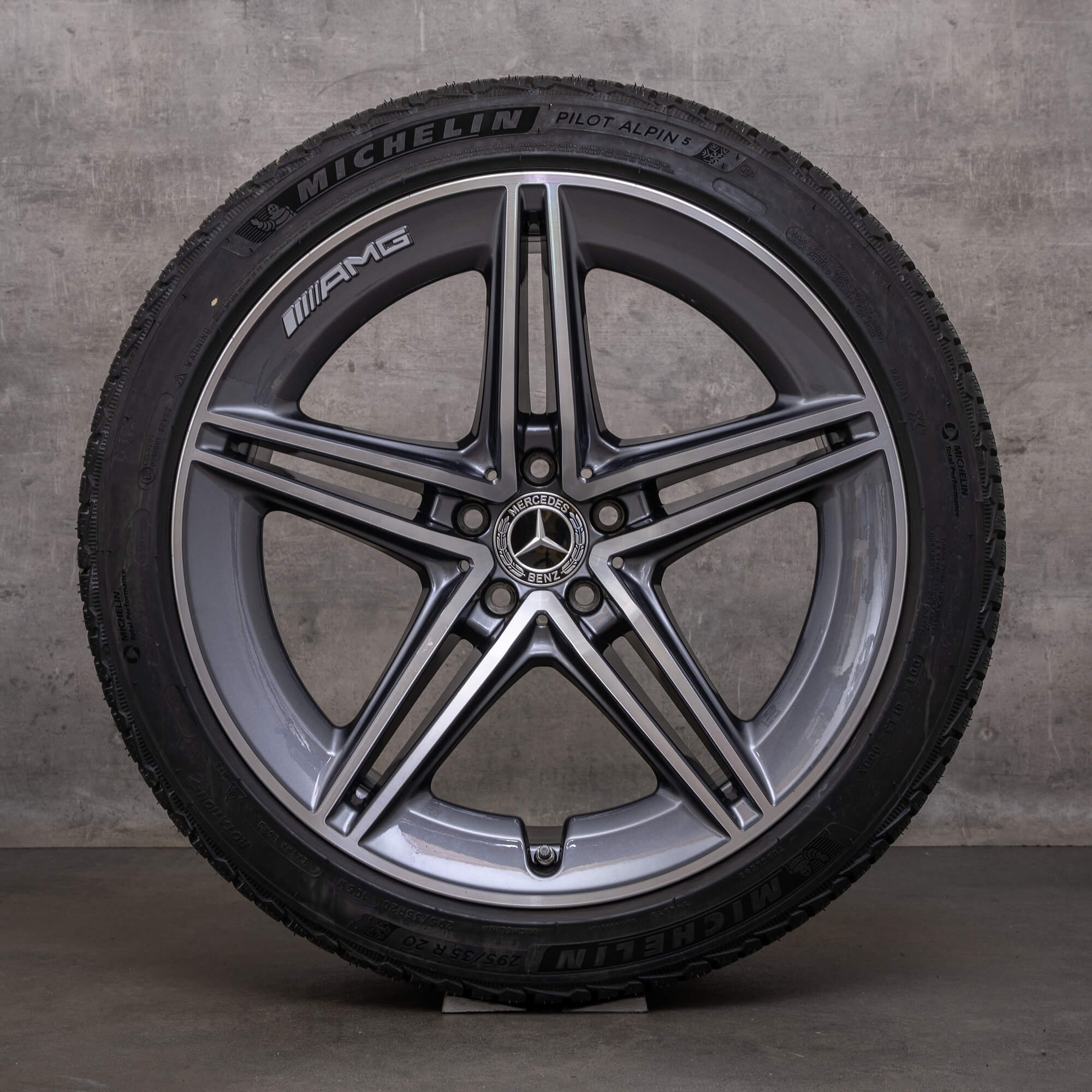 Ekte Mercedes Benz AMG GT 43 53 63 S 4Matic+ & E Performance Winterrder 20-tommers X290 4-Trer felger A2904011800 A2904010500 himalaya grå blank dreid