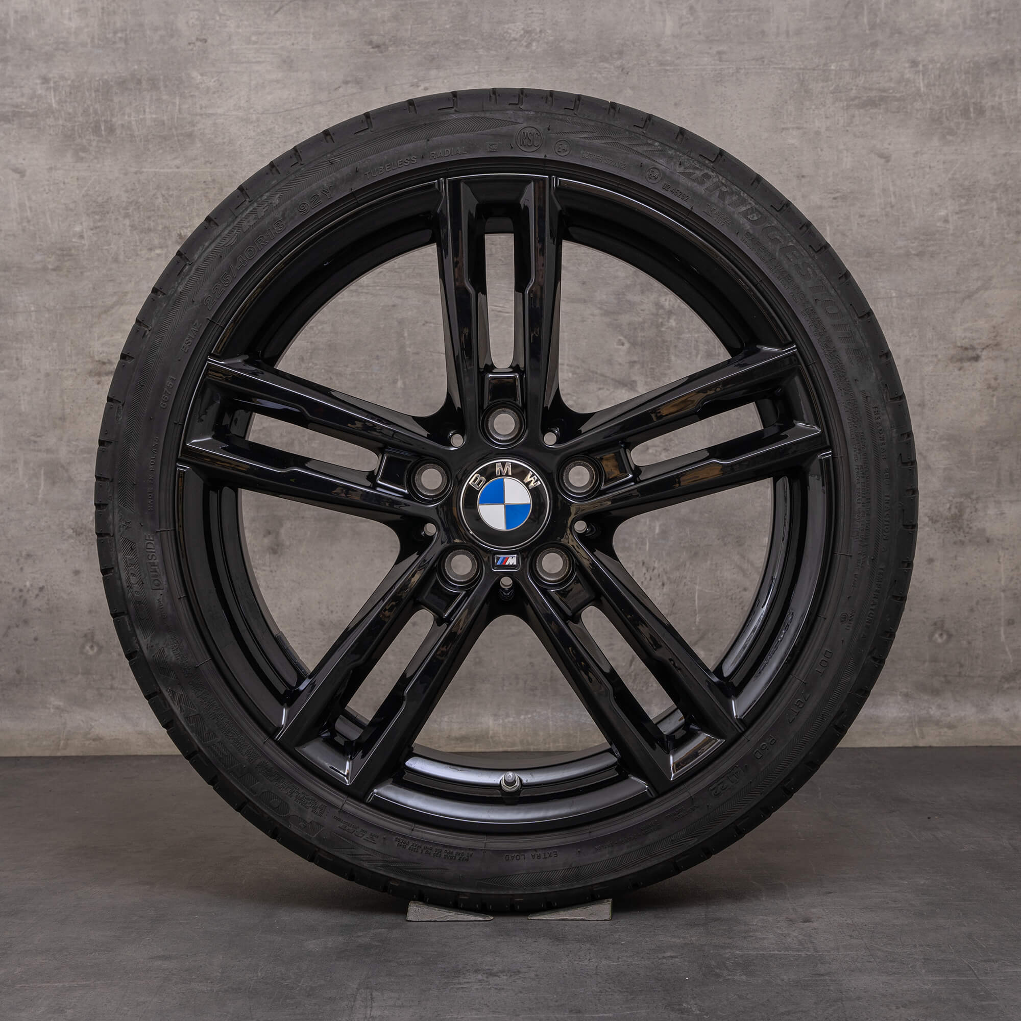 Original BMW 1er 2er Felgen 18 Zoll F20 F21 F22 F23 Sommerräder Styling 719 M 8074185 8074186 schwarz glanz