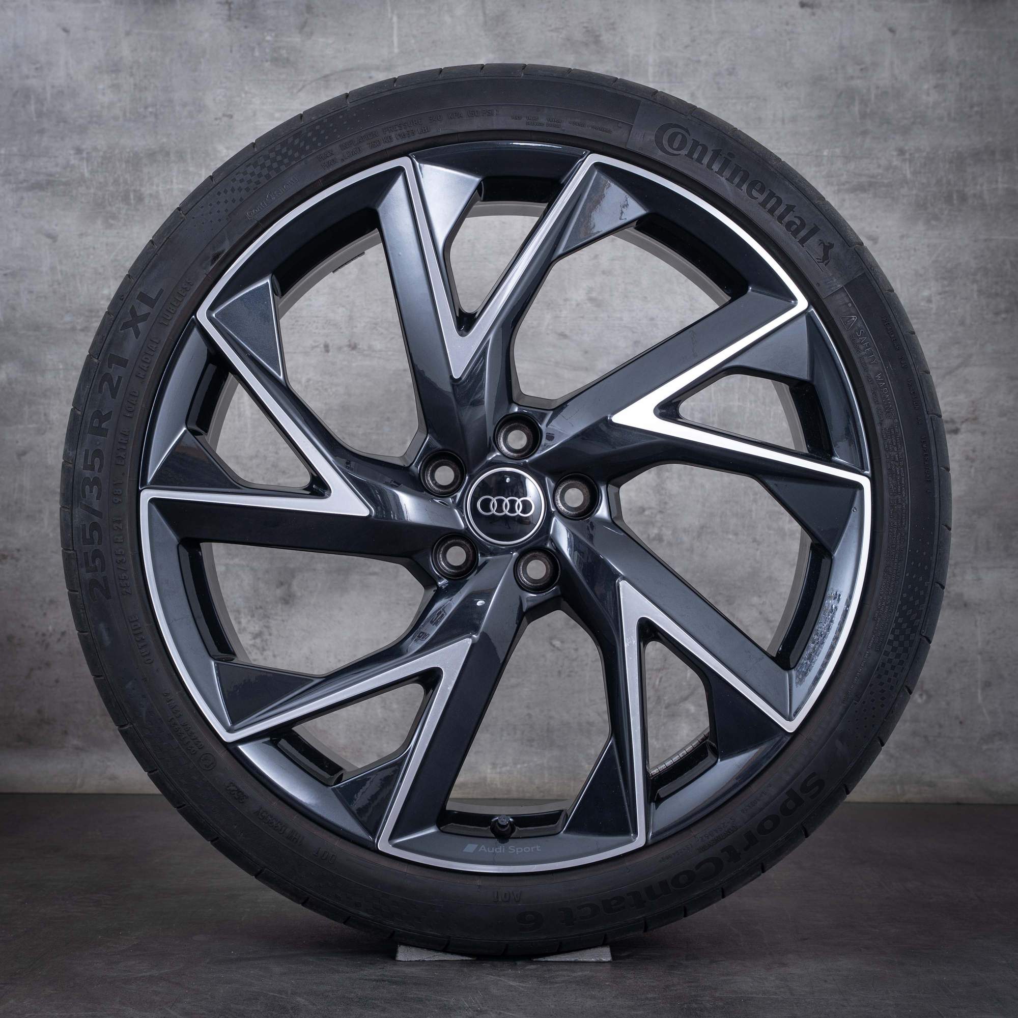 Original Audi Q3 RSQ3 Felgen 21 Zoll F3 Sommerräder 83A601025BH granit glanzgedreht
