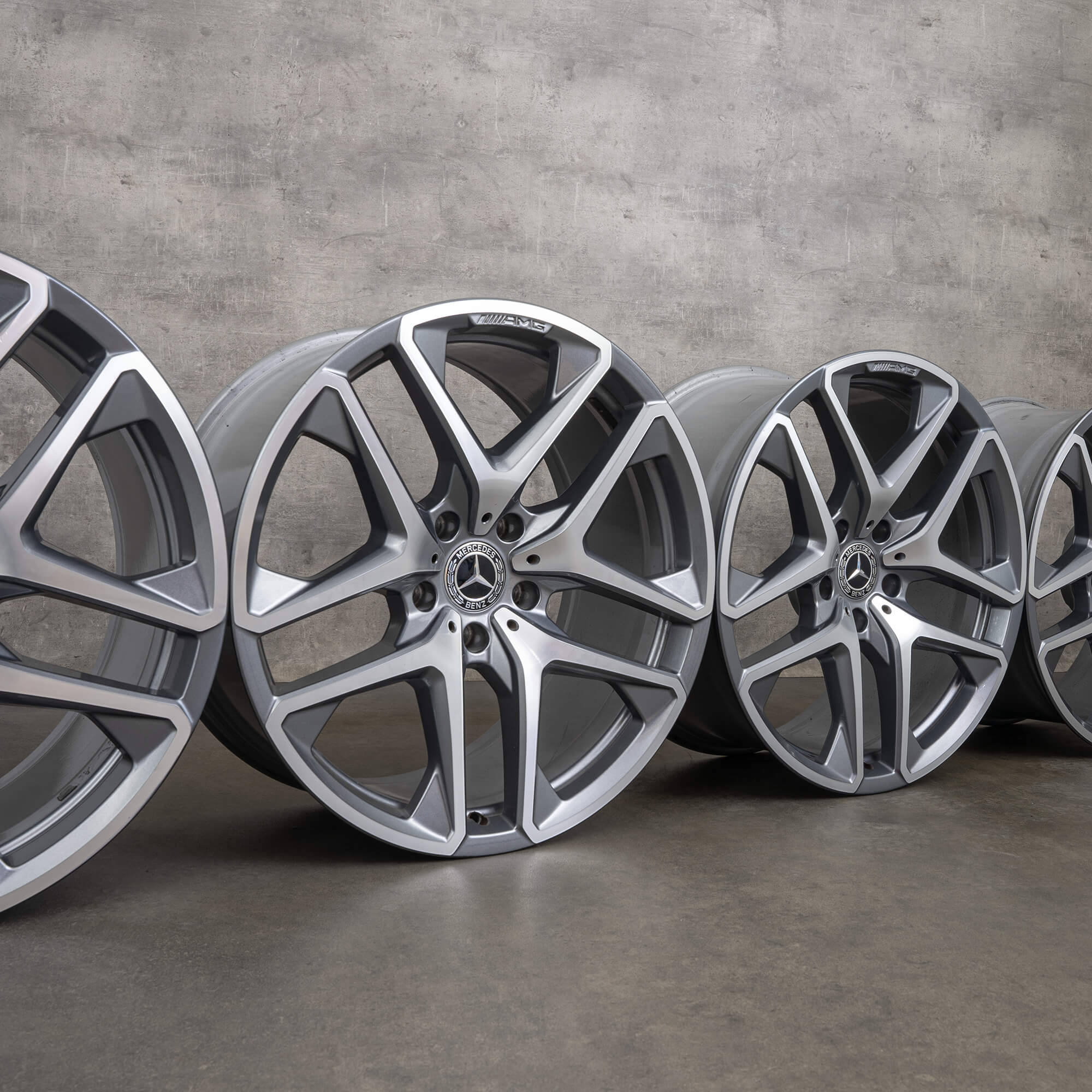 AMG Mercedes Benz G-Class W463 G 63 21 inch rims A4634011900 10 x ET33