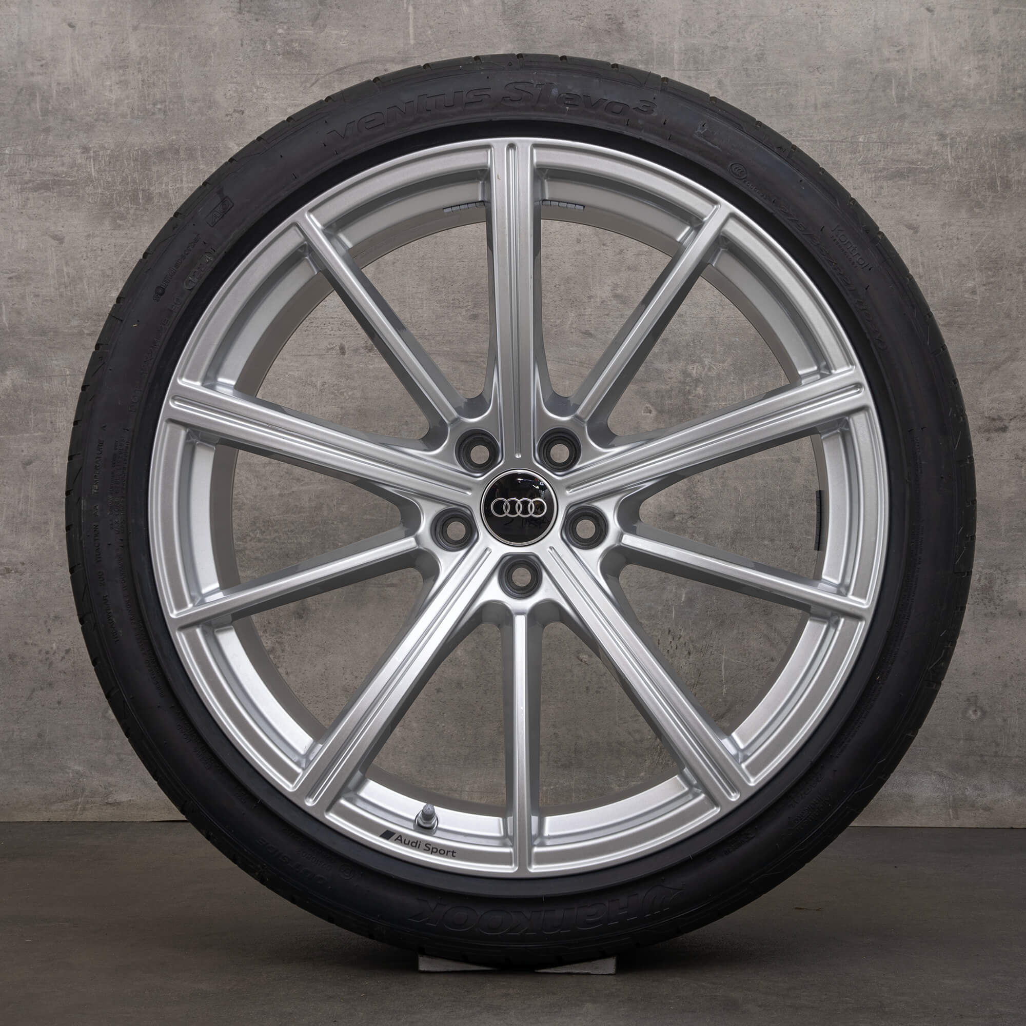 Cerchi originali Audi RS6 RS7 21 pollici C8 4K cerchi estivi 4K0601025DJ argento