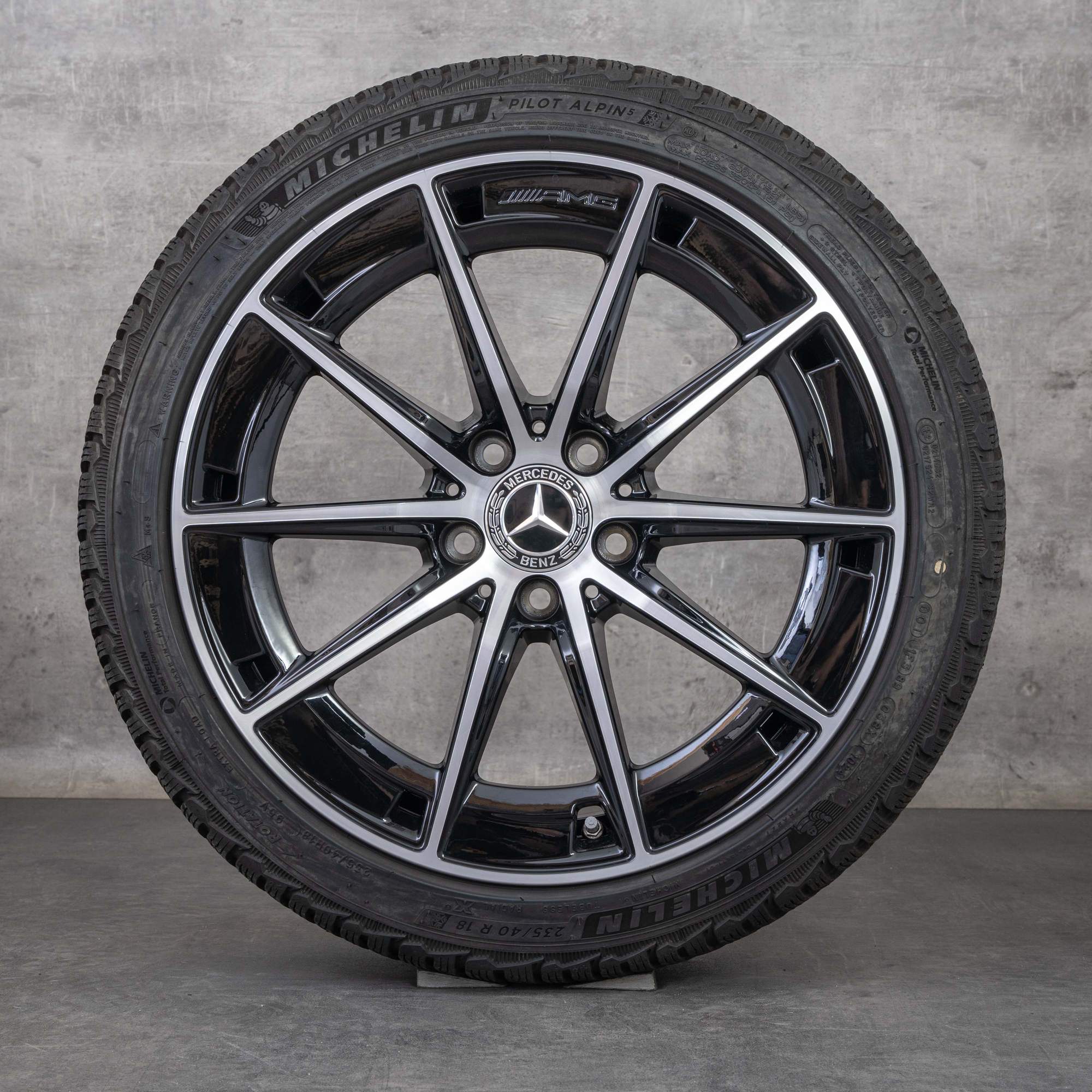 Oryginał Mercedes Benz Klasa A A35 AMG 4Matic felgi 18 cali W177 V177 koła letnie A1774014300 czarne Polerowane