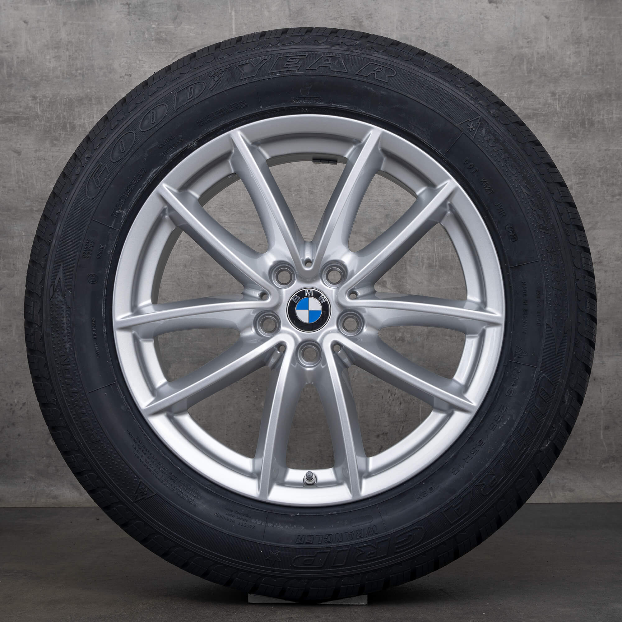 Originali BMW X5 X6 cerchi invernali 18 pollici G05 G06 auto styling 618 V-spoke 6880684 argento NUOVO