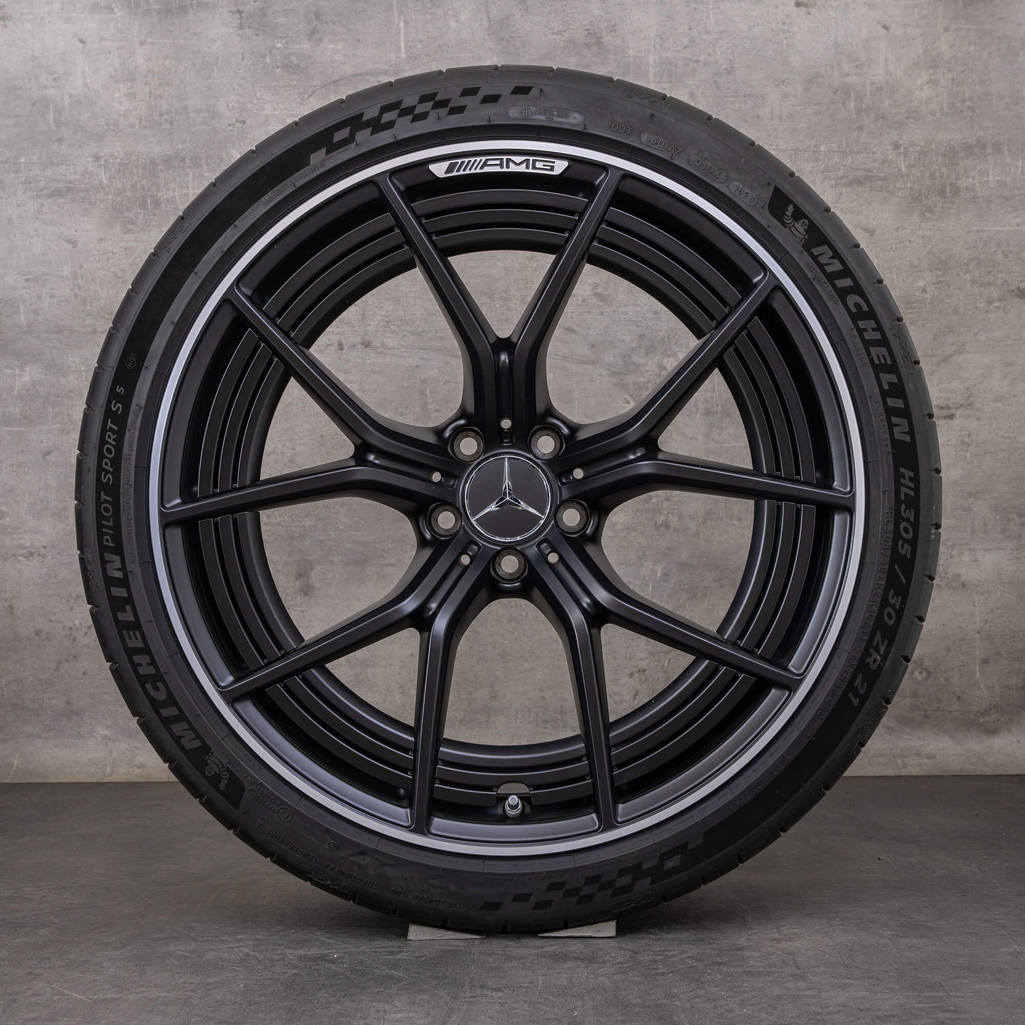 Original Mercedes Benz AMG GT fälgar 21 tum C192 53 63 & S E Performance sommarhjul A1924011100 A1924011200 svart matt glansig svarvad