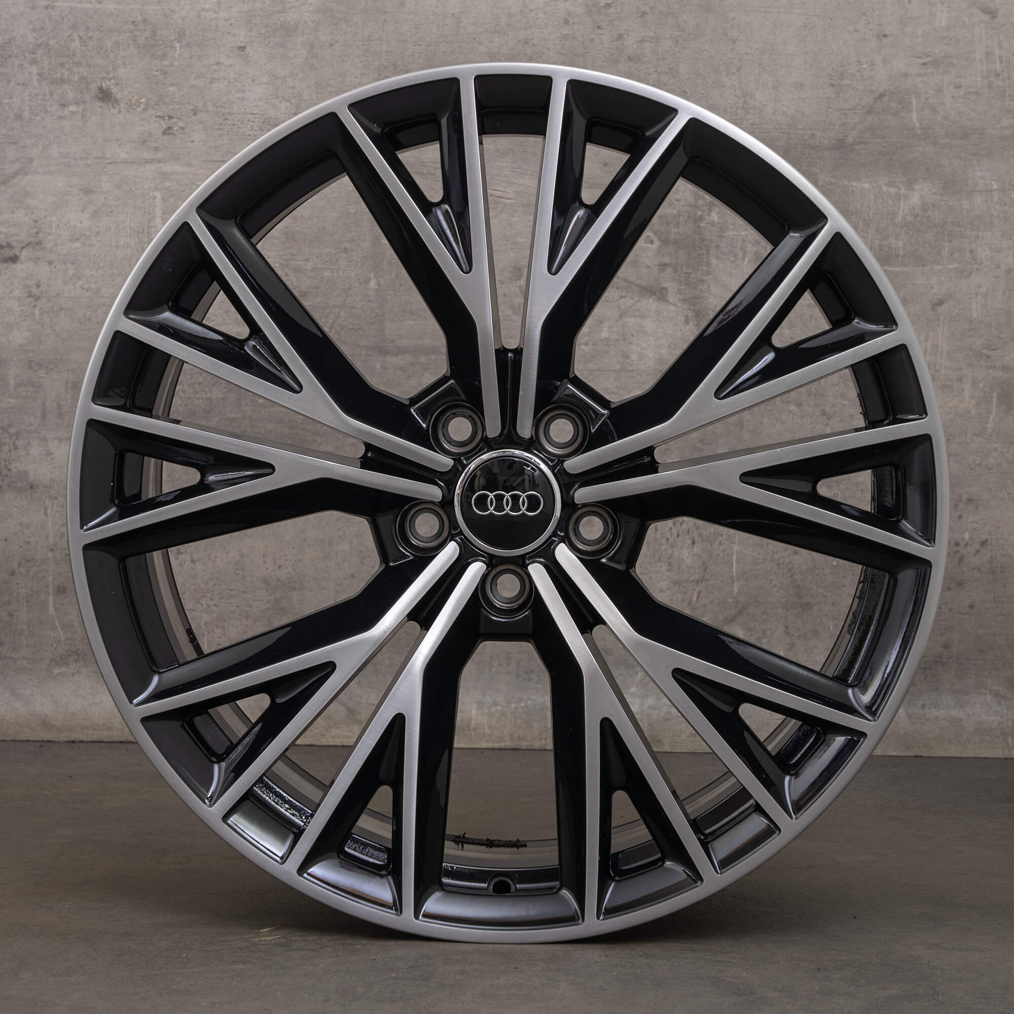 Originale Audi A7 S7 4G C7 20 Zoll Felgen 4G8601025BE Alufelgen schwarz
